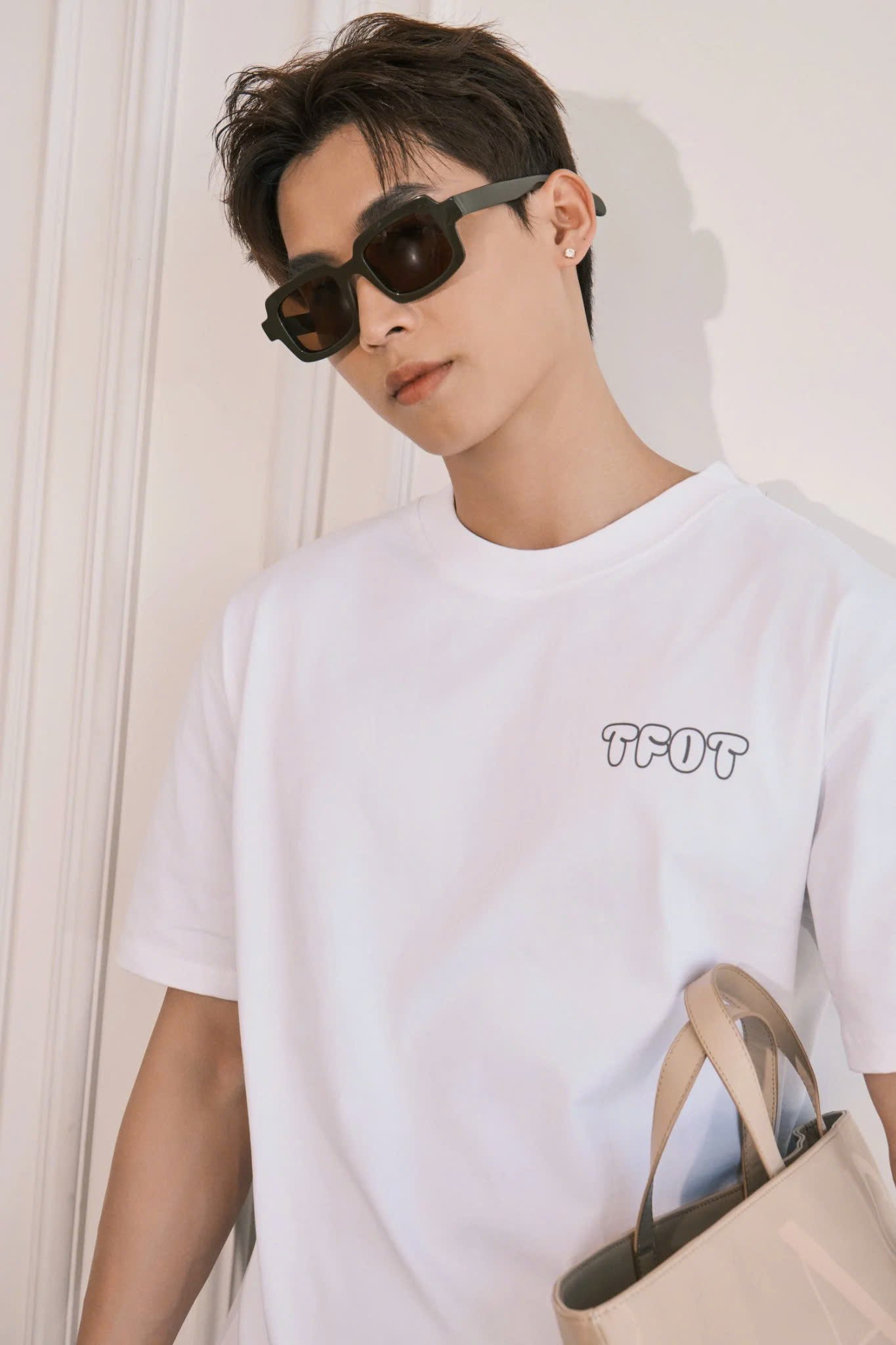 AG15 STUDIO LOOSE FIT BUBLE PRINTED LOGO T-SHIRT - WHITE