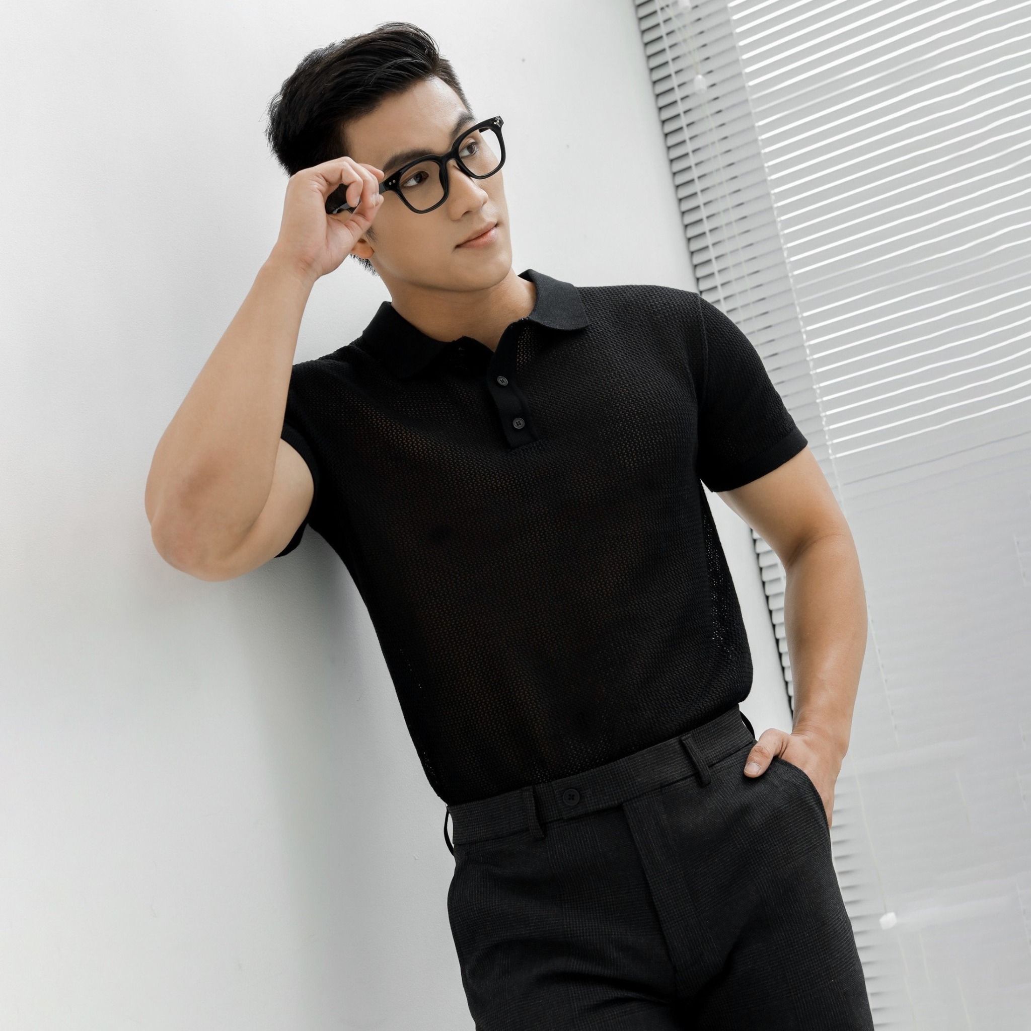 AG712 PREMIUM REGULAR FIT KNIT POLO - BLACK