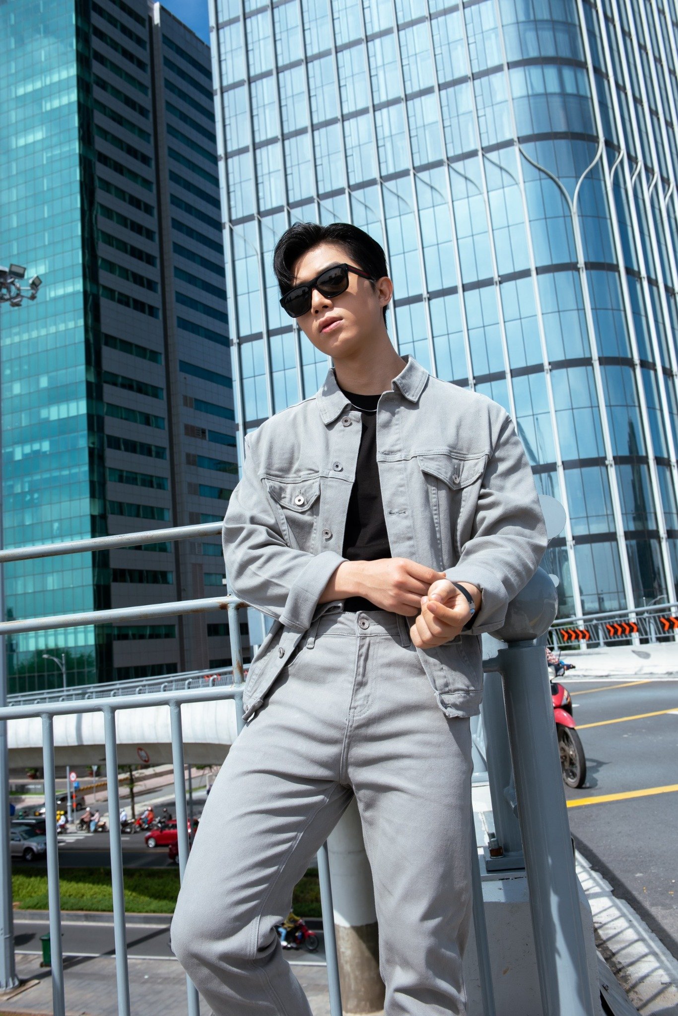 AG14 STUDIO REGULAR FIT BASIC COMFORT DENIM JACKET - GREY