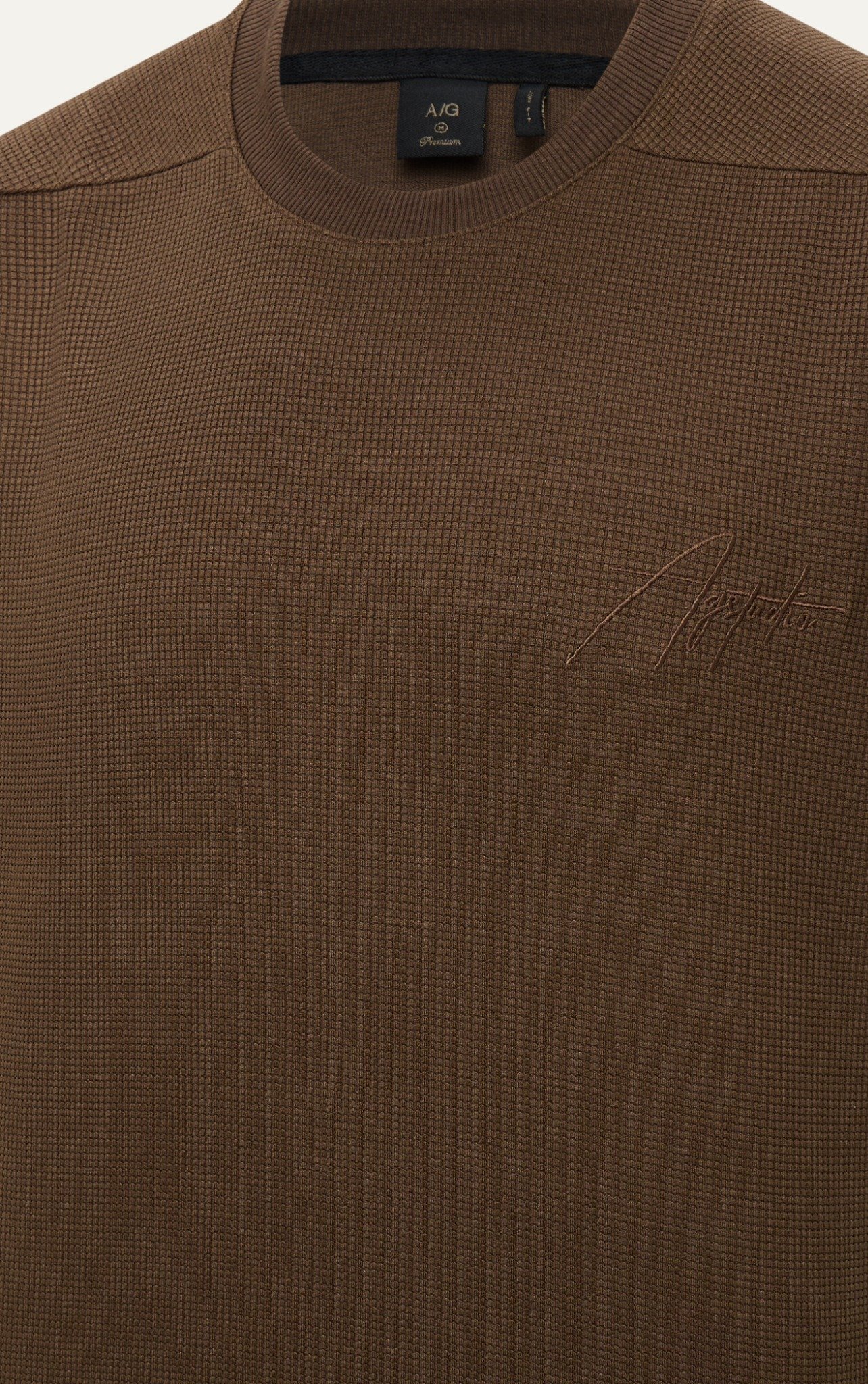 AG09 PREMIUM LOOSE FIT HANDWRITTEN LOGO T-SHIRT - BROWN