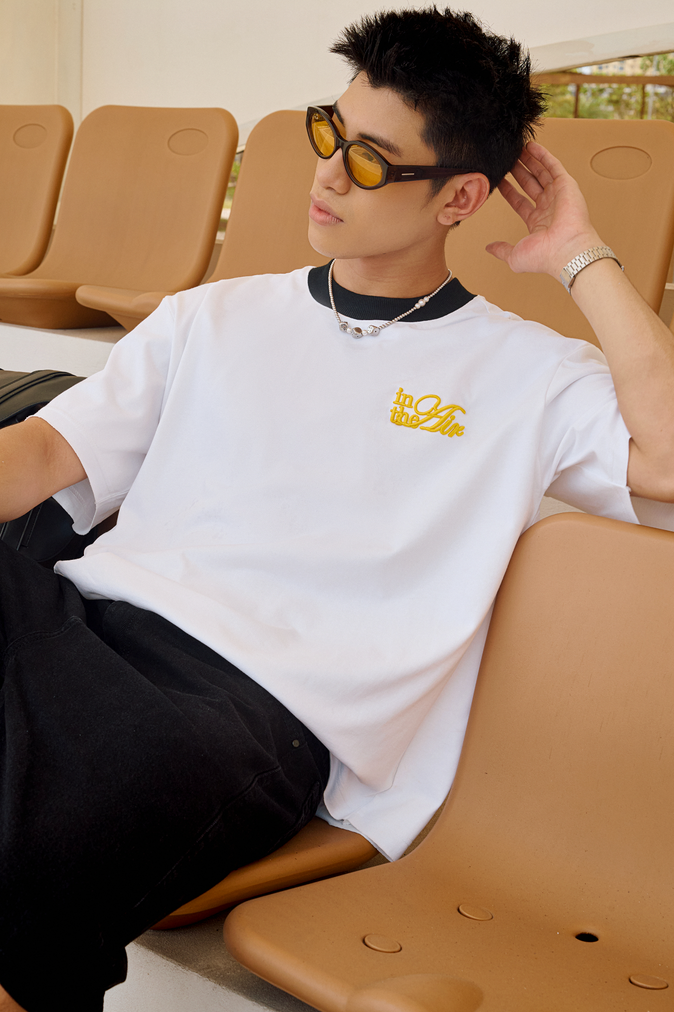 HT11 NEW EMBROIDERY LOGO TSHIRT-BLACK