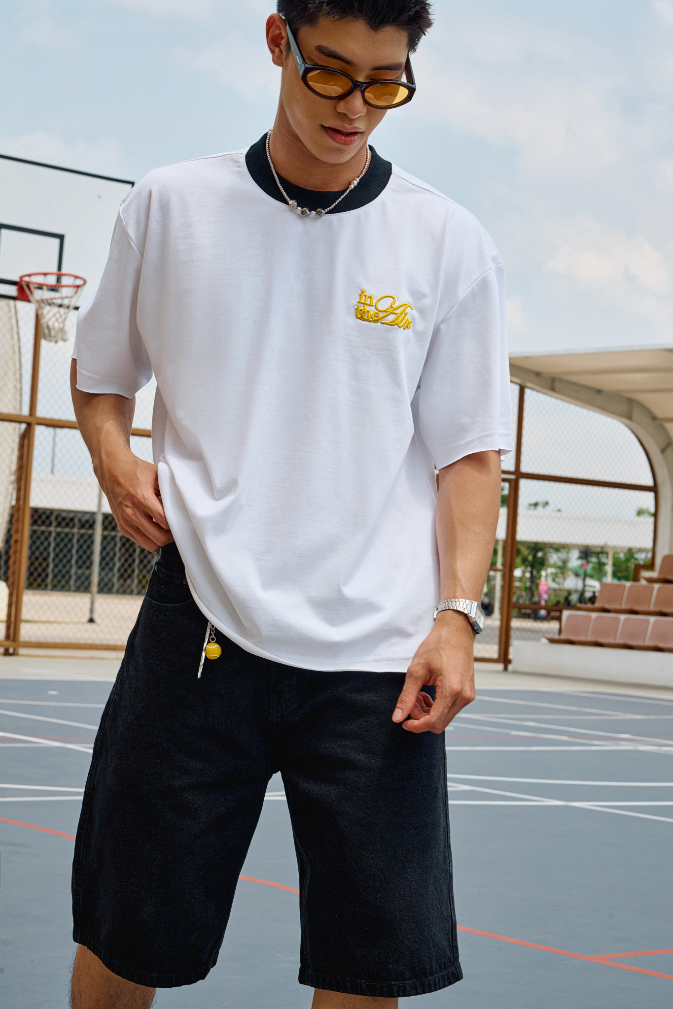 HT11 NEW EMBROIDERY LOGO TSHIRT-BLACK