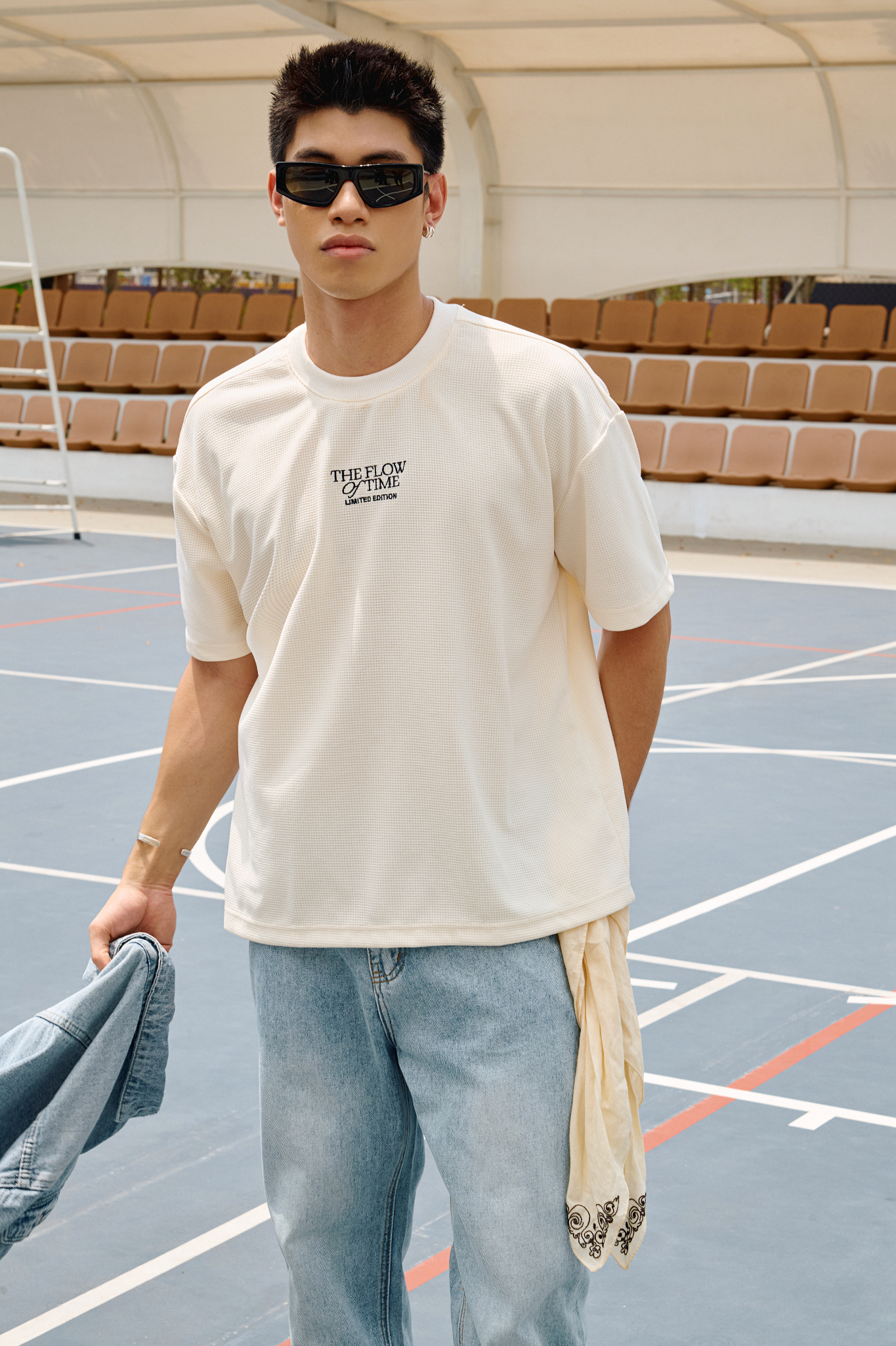 HT16 STUDIO LOOSE FIT "THE FLOW OF TIME" T-SHIRT - OFF WHITE