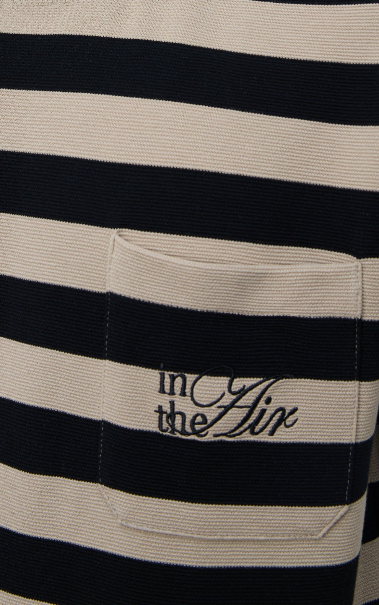AG01 STUDIO LOOSE FIT STRIPED T-SHIRT - BEIGE