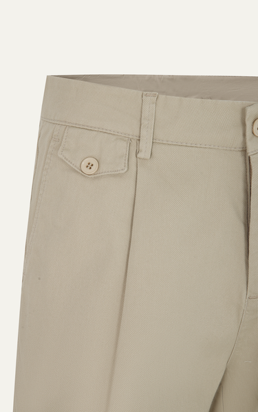  AG514 STUDIO SLIMFIT PLEATED CHINO KHAKI SHORT - BEIGE 