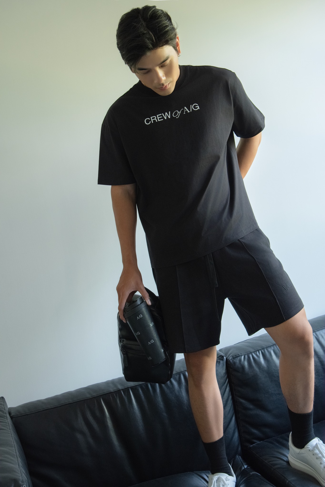 AG07 STUDIO LOOSE FIT BASIC SHORT - BLACK