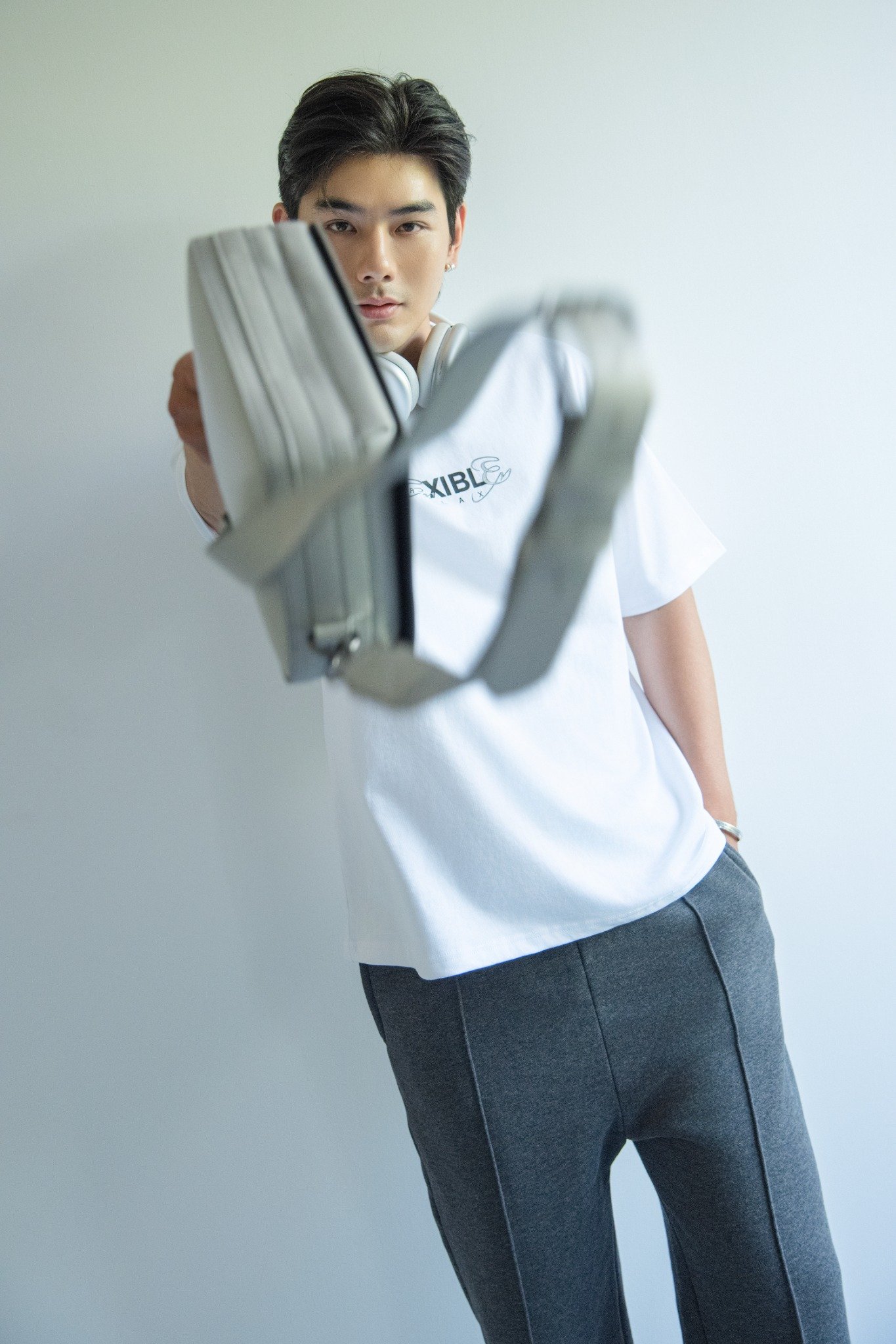 T726 FACTORY LOOSE FIT PRINTED "FLEXIBLE" T-SHIRT - WHITE