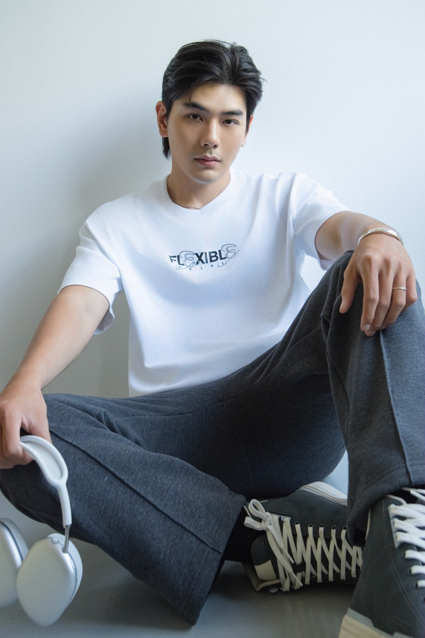 T726 FACTORY LOOSE FIT PRINTED "FLEXIBLE" T-SHIRT - WHITE