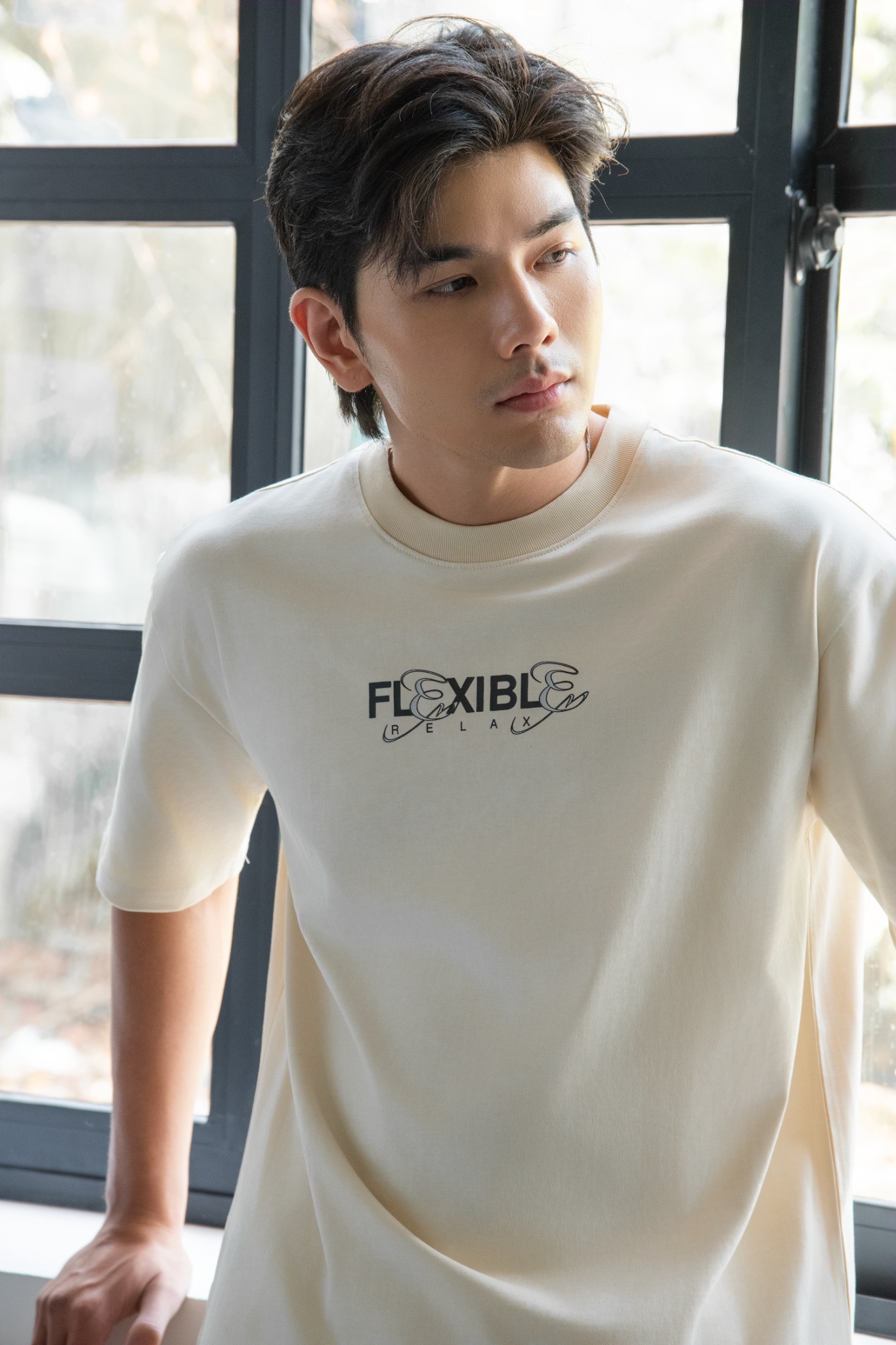 T726 FACTORY LOOSE FIT PRINTED "FLEXIBLE" T-SHIRT - BEIGE