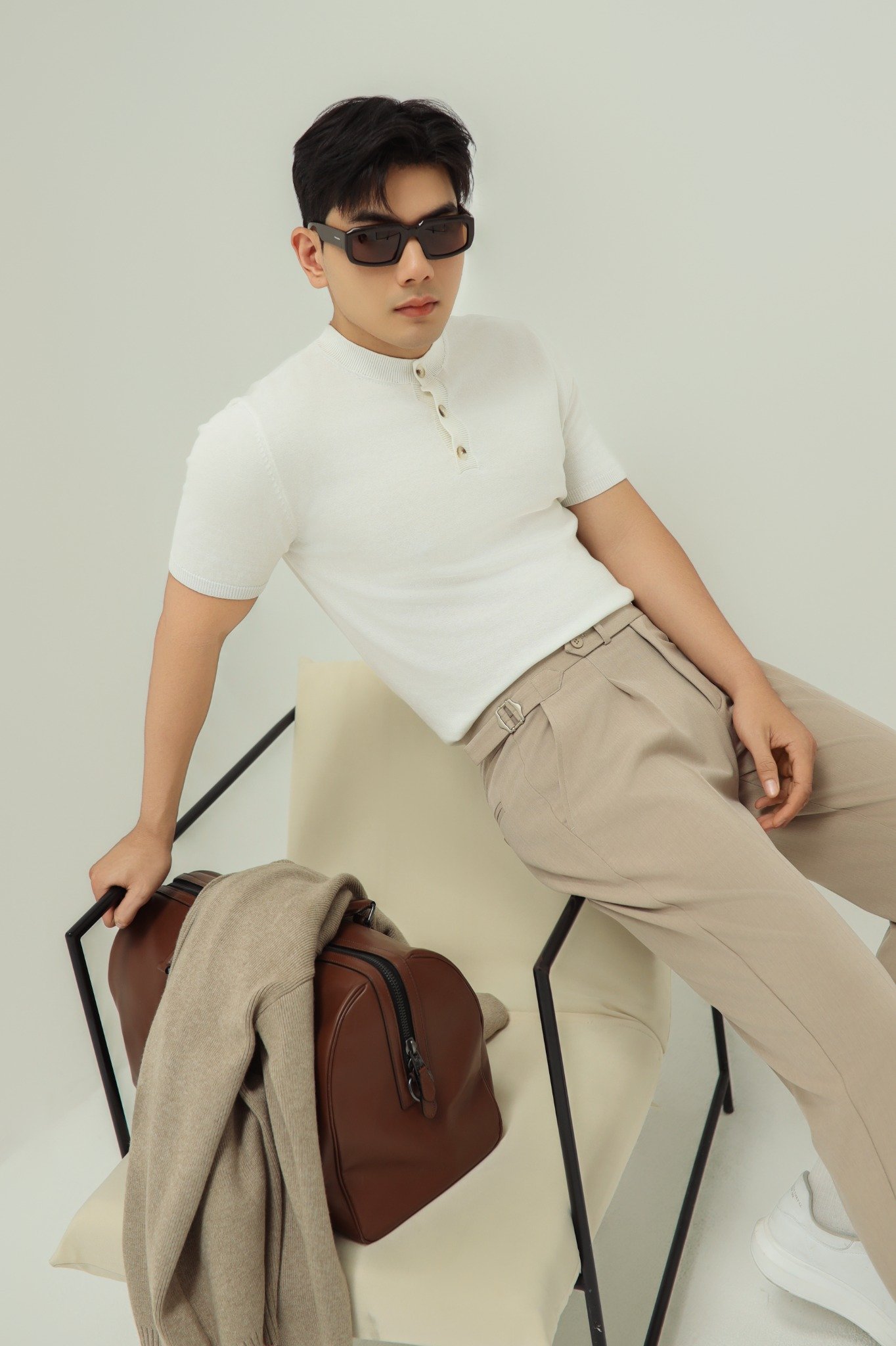 AG607 PREMIUM REGULAR FIT KNIT T-SHIRT - WHITE
