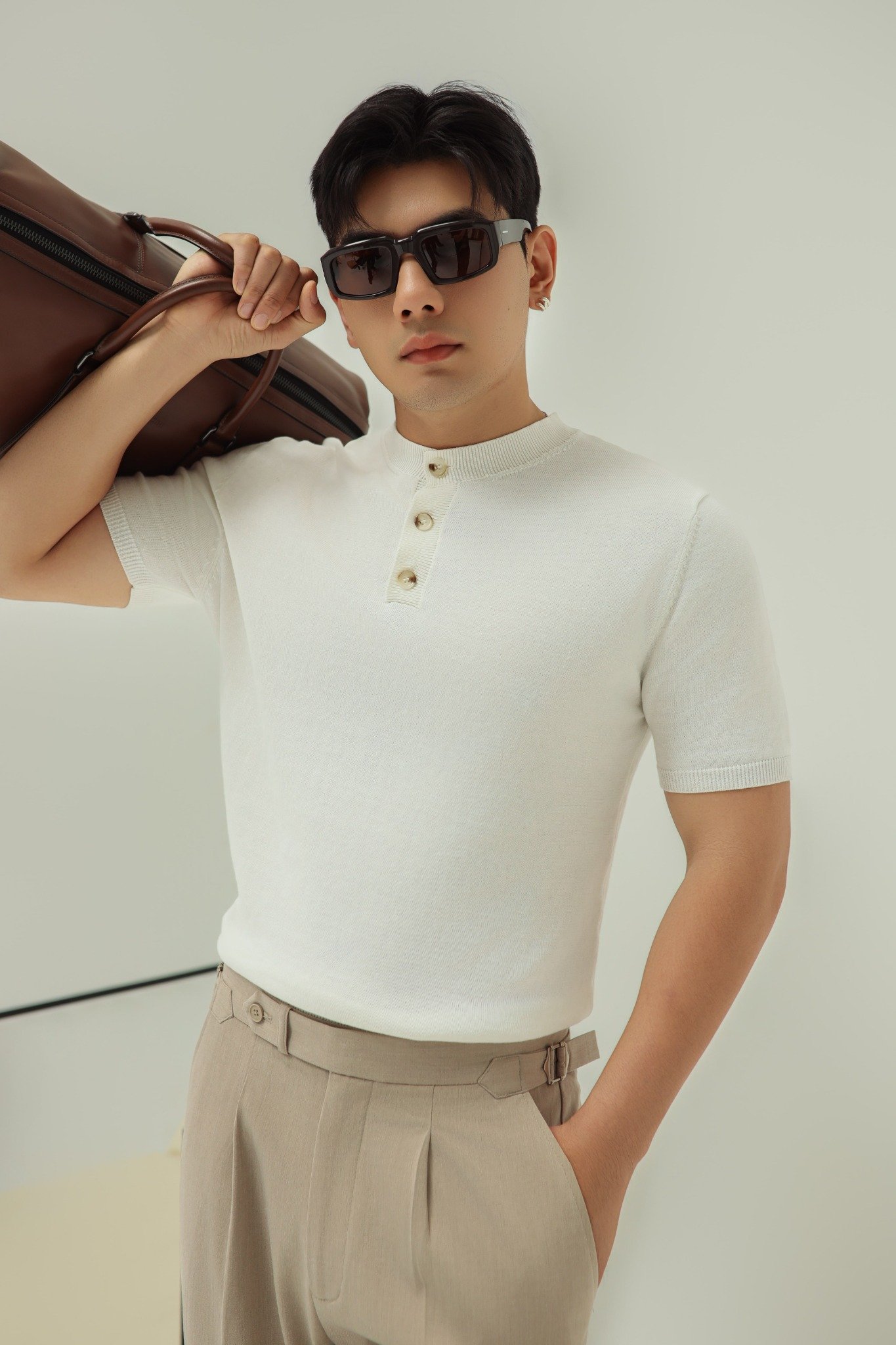 AG607 PREMIUM REGULAR FIT KNIT T-SHIRT - WHITE
