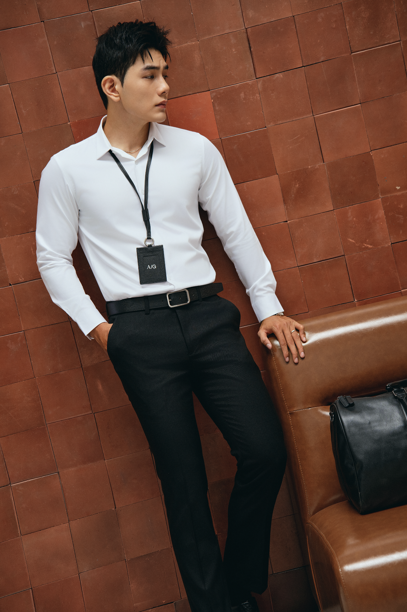 AG007 PREMIUM SLIMFIT TEXTURE SHIRT - WHITE