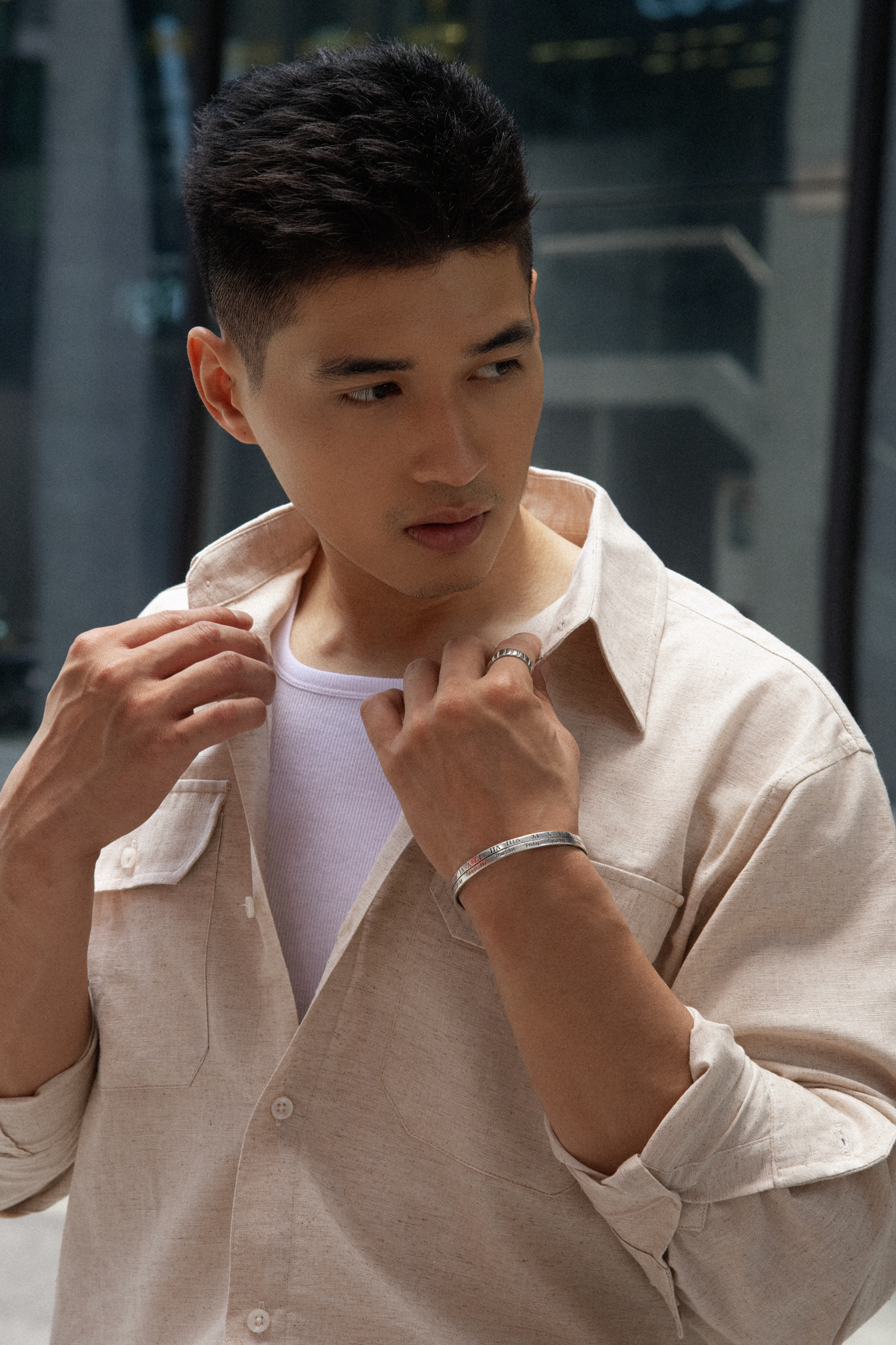 AG536 PREMIUM REGULAR FIT LINEN POCKET SHIRT - BEIGE
