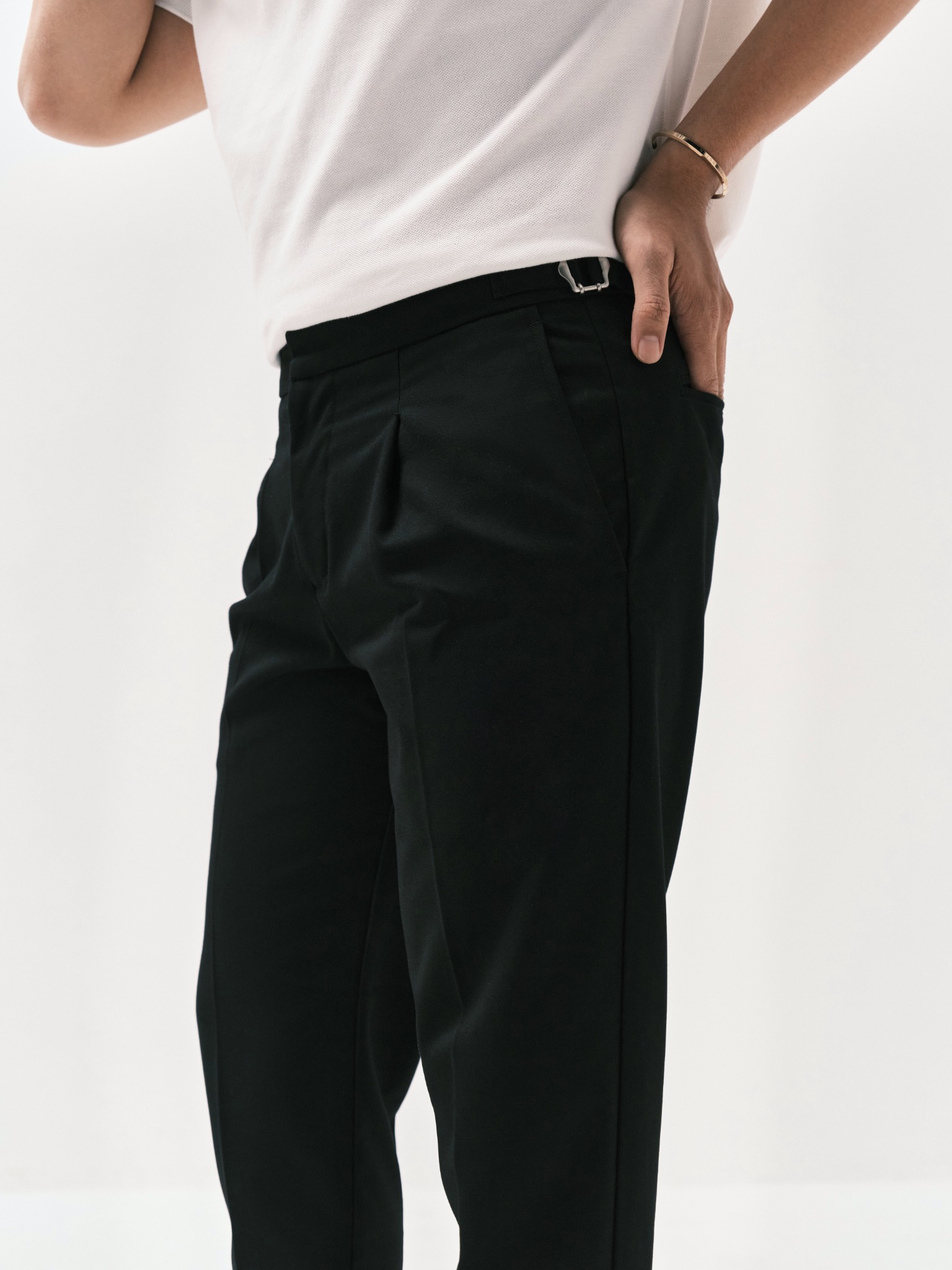 AG01 PREMIUM SLIMFIT SIDETAB TROUSERS - BLACK