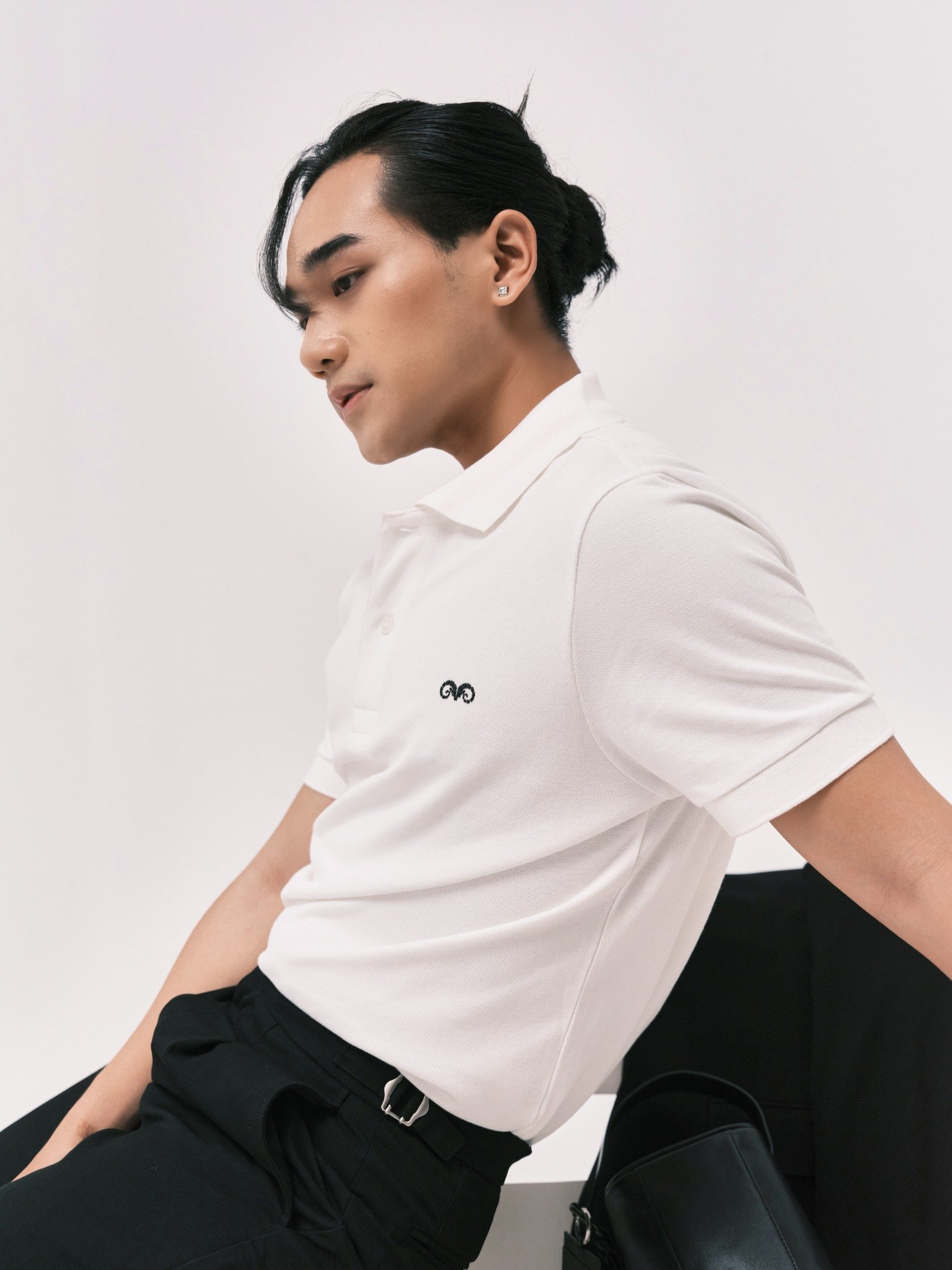 AG001 PREMIUM REGULAR FIT POLO - WHITE