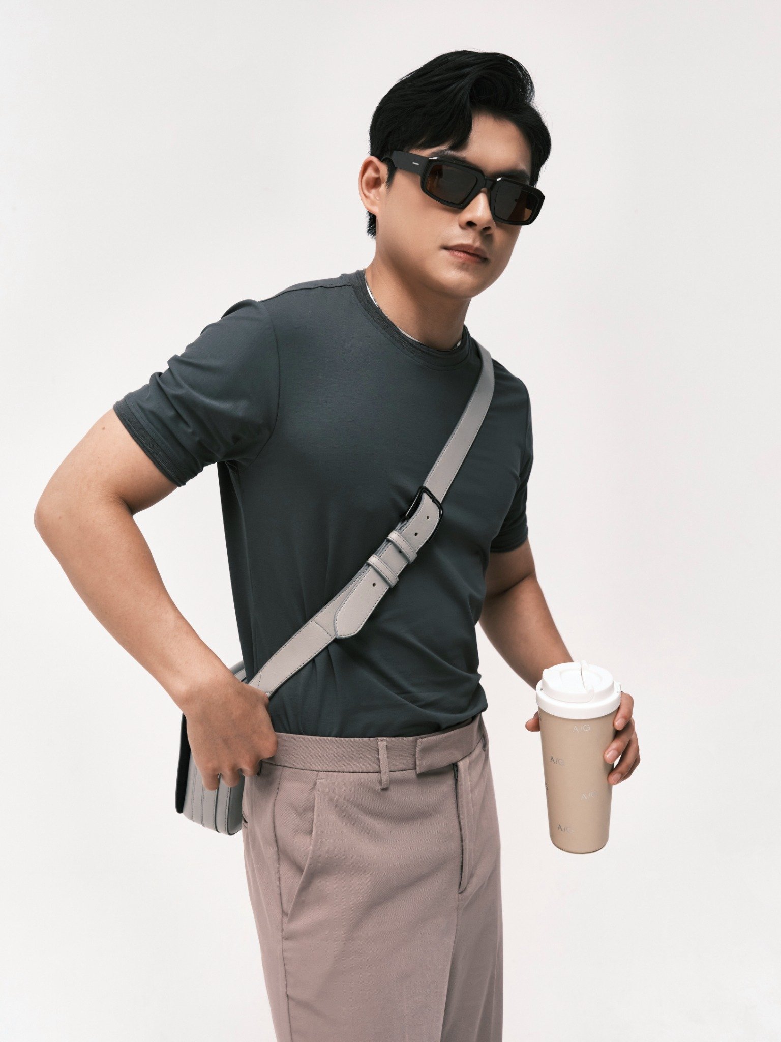 AG080 PREMIUM REGULAR FIT BASIC T-SHIRT - DARK GREY