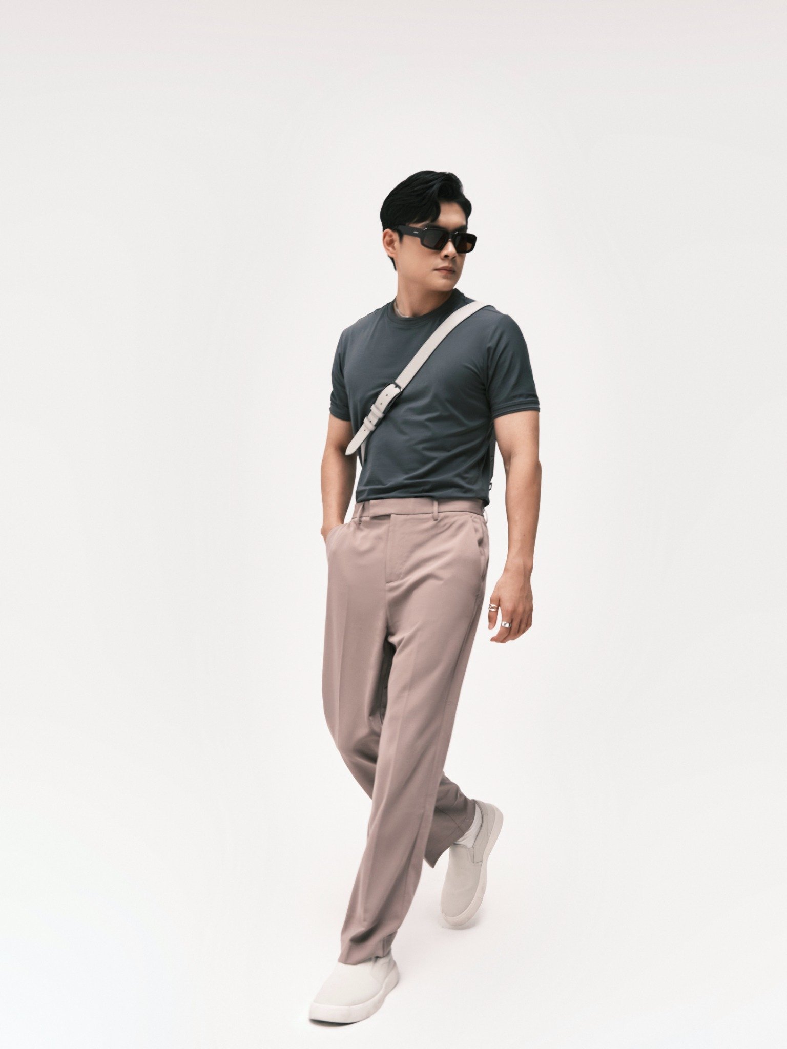 AG080 PREMIUM REGULAR FIT BASIC T-SHIRT - DARK GREY