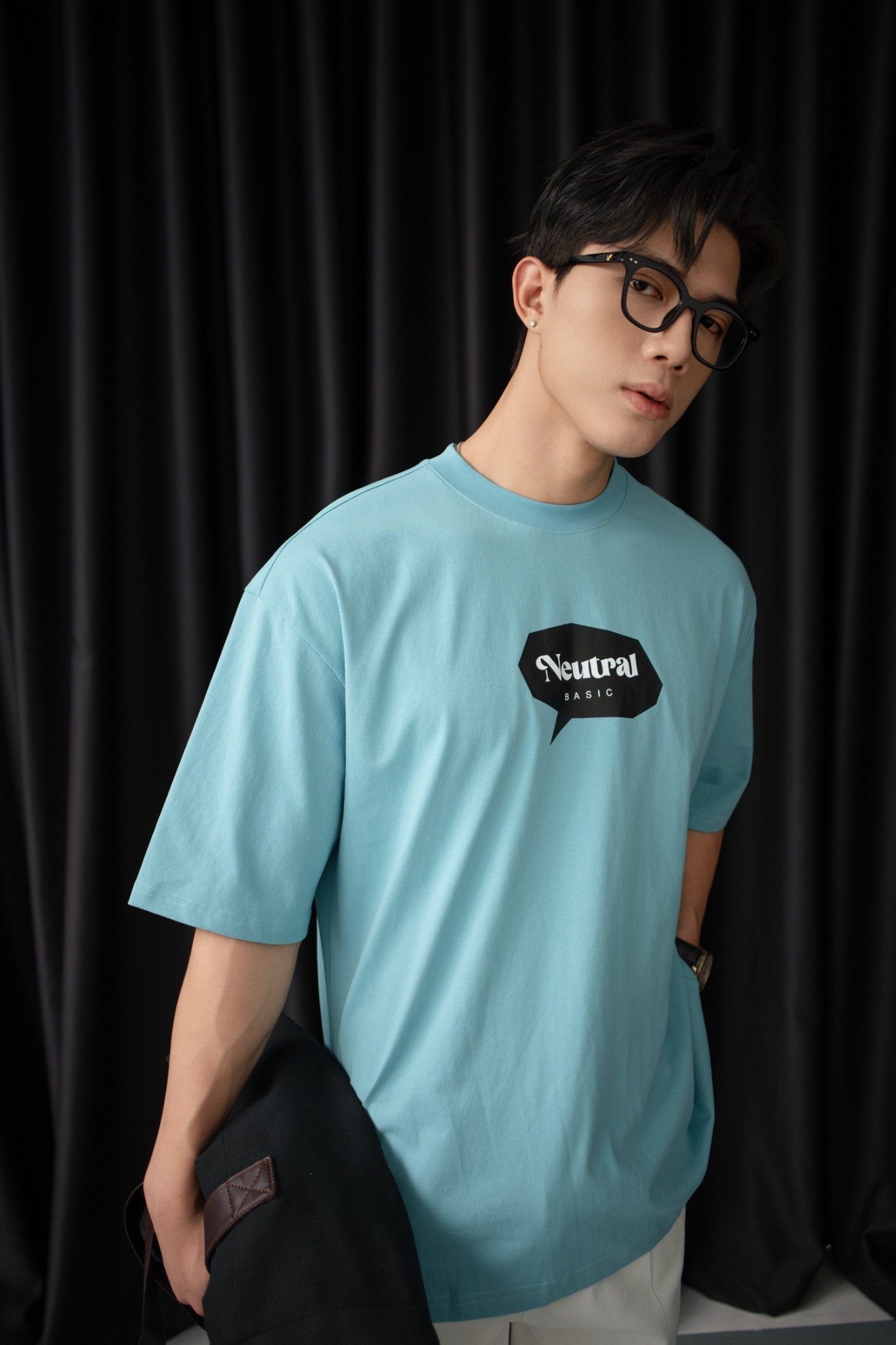 AG688 FACTORY OVERSIZE PRINTED "NEUTRAL" T-SHIRT - LIGHT BLUE