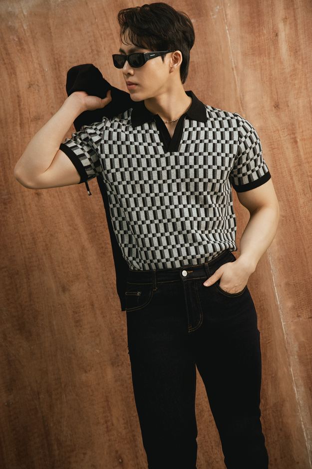 AG749 PREMIUM REGULAR FIT KNIT POLO - BLACK