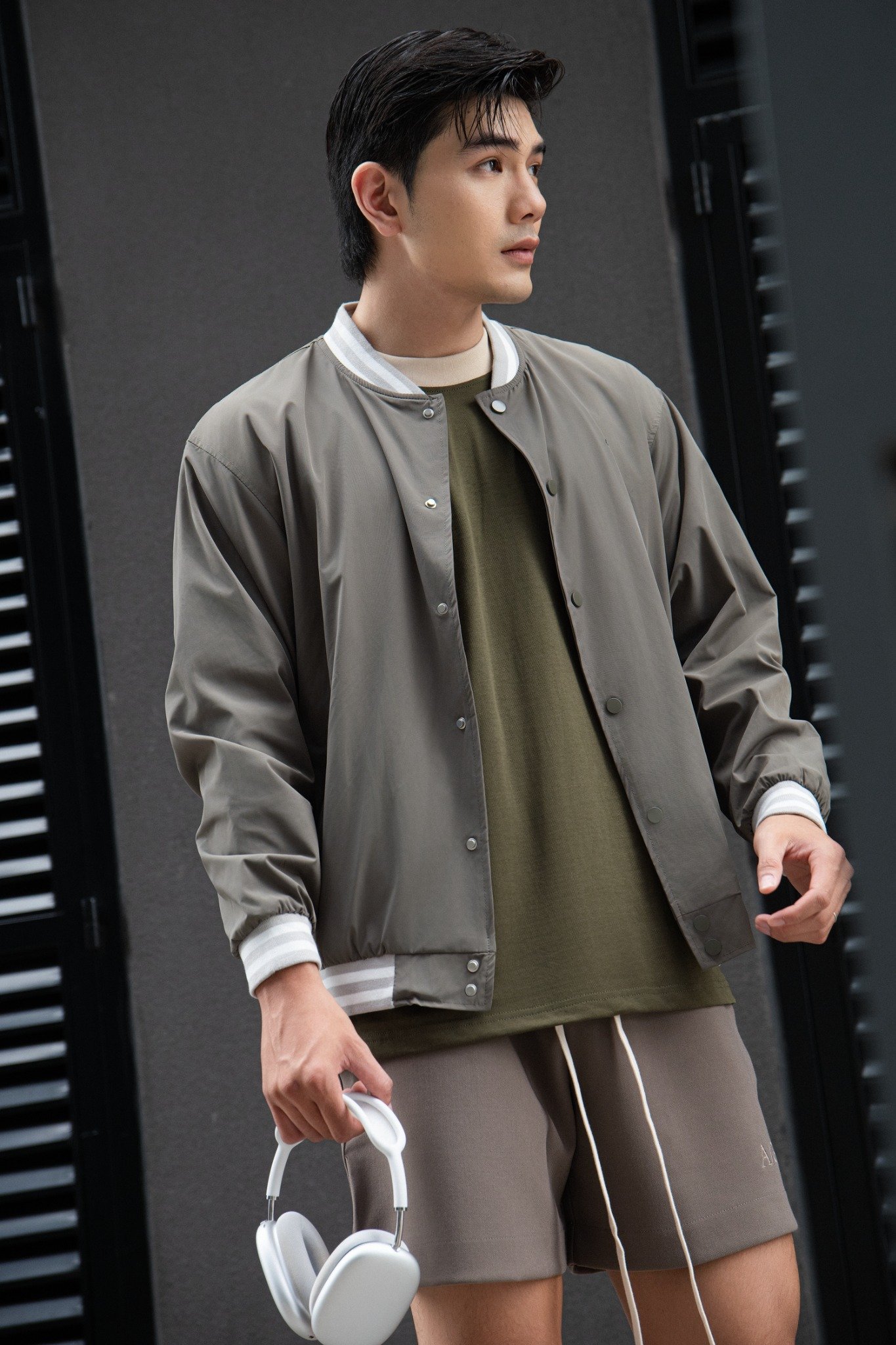 AG19 FACTORY LOOSE FIT BASIC BOMBER - GREY