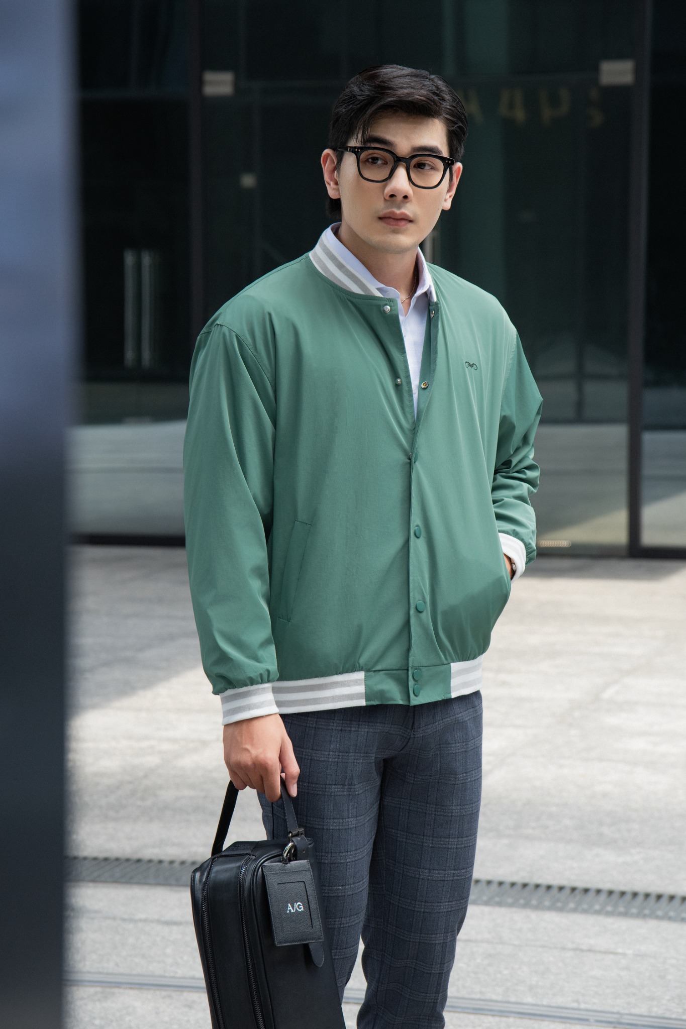 3819 FACTORY LOOSE FIT BASIC BOMBER - GREEN