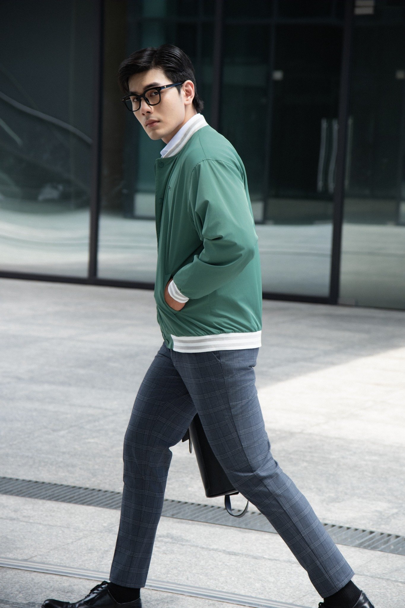 3819 FACTORY LOOSE FIT BASIC BOMBER - GREEN