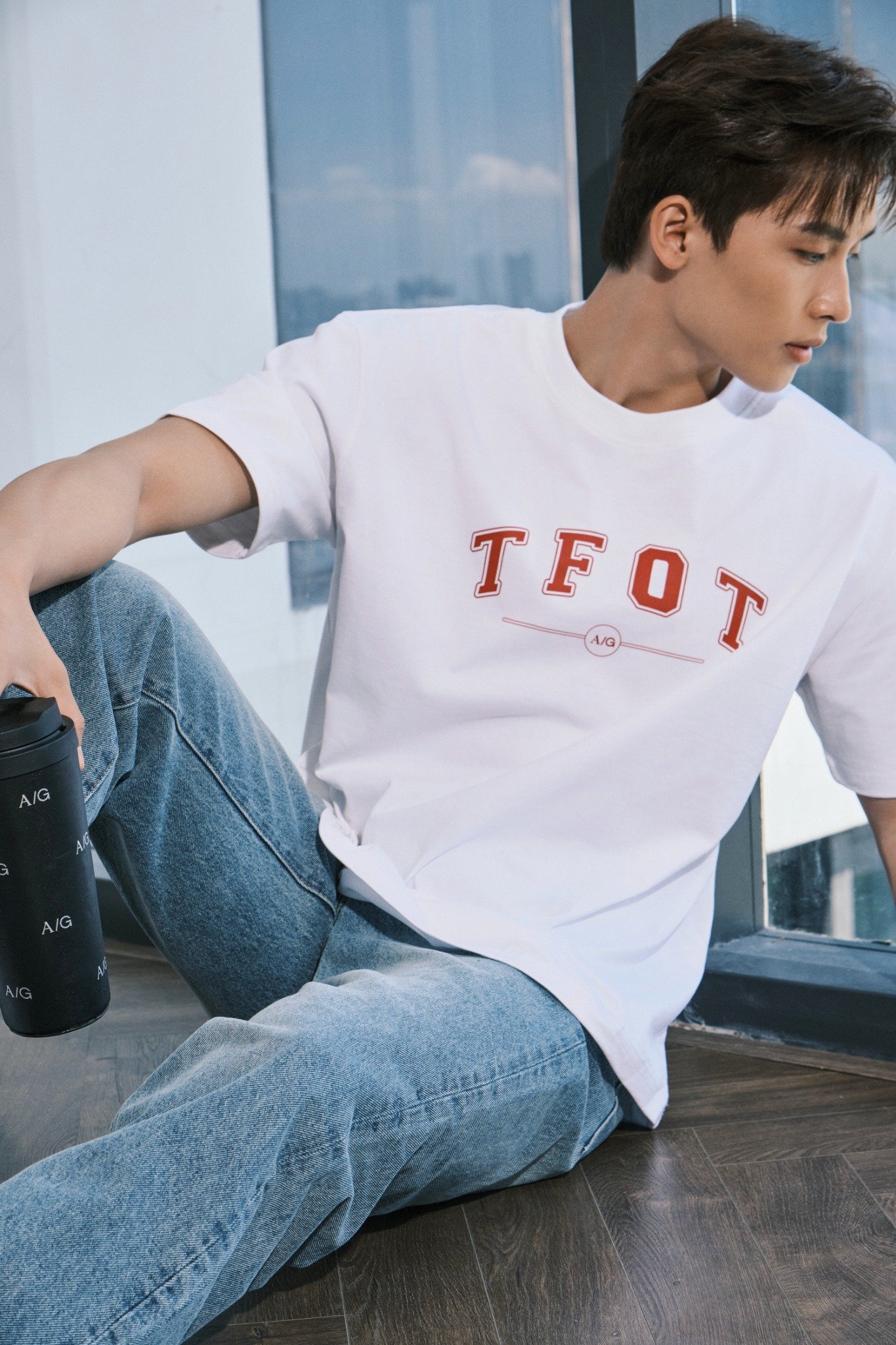 AG06 STUDIO LOOSE FIT PRINTED "TFOT" T-SHIRT - WHITE
