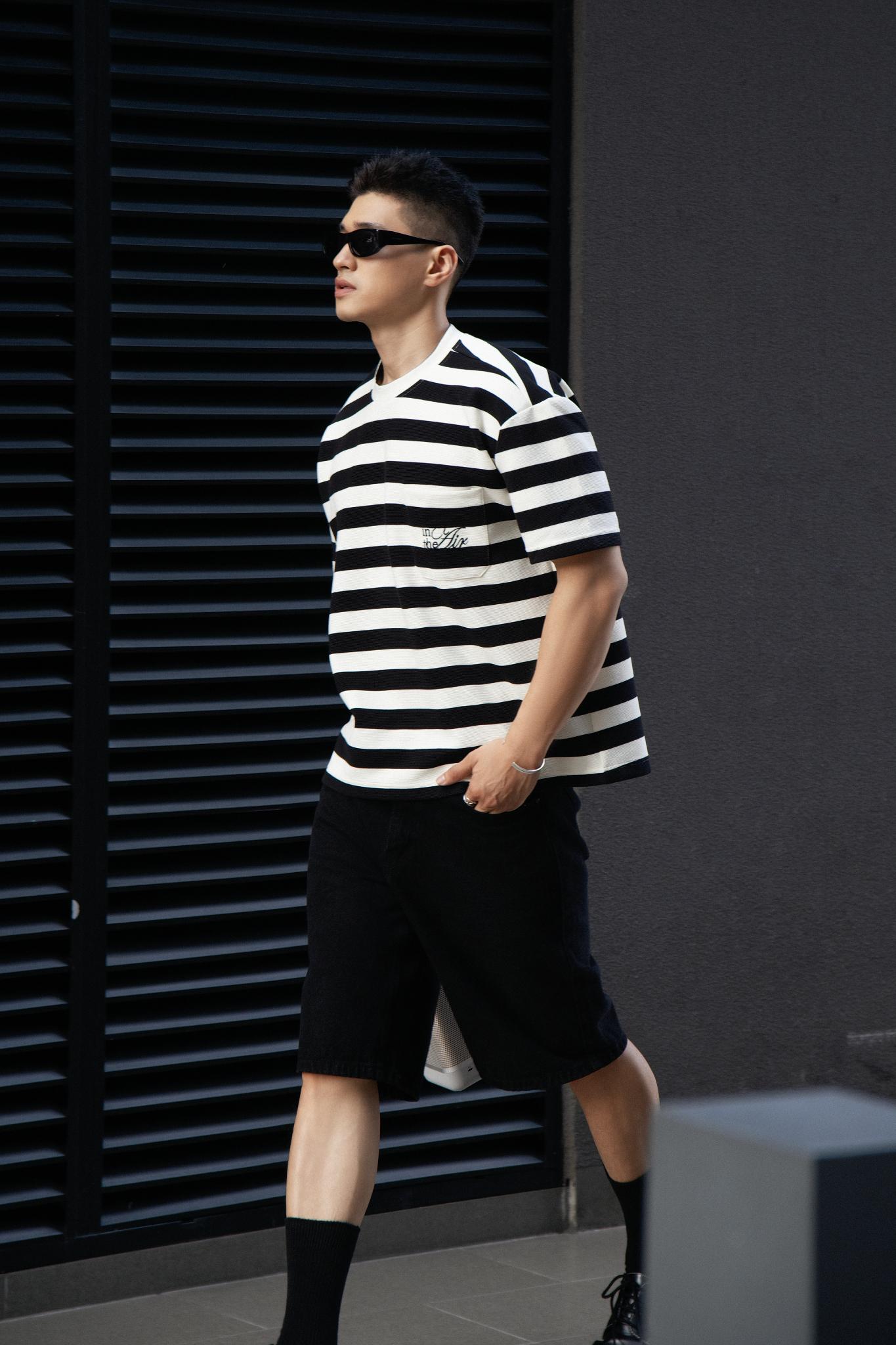 AG04 FACTORY LOOSE FIT BAGGY SHORT JEANS - BLACK