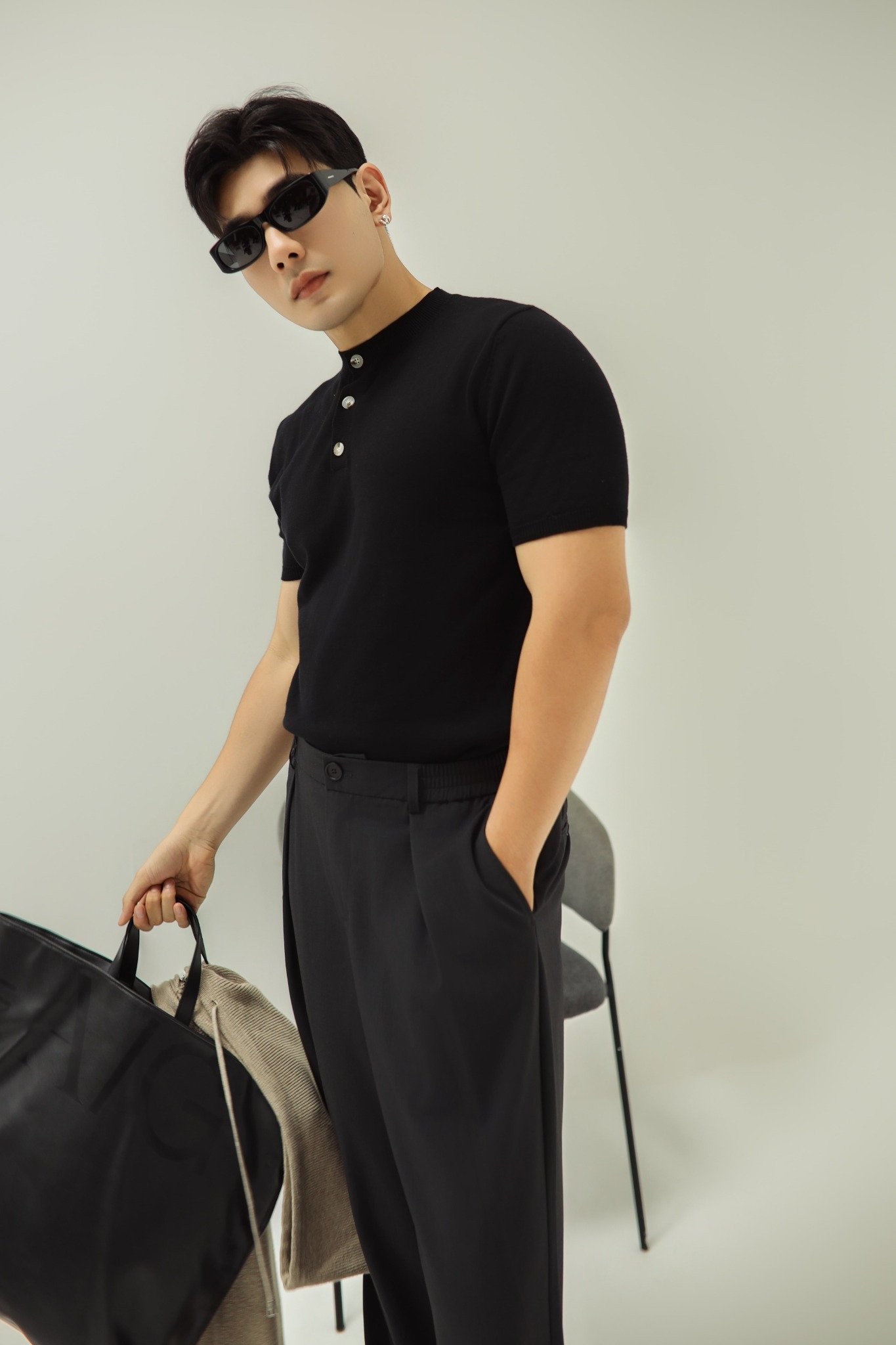 AG607 PREMIUM REGULAR FIT KNIT T-SHIRT - BLACK