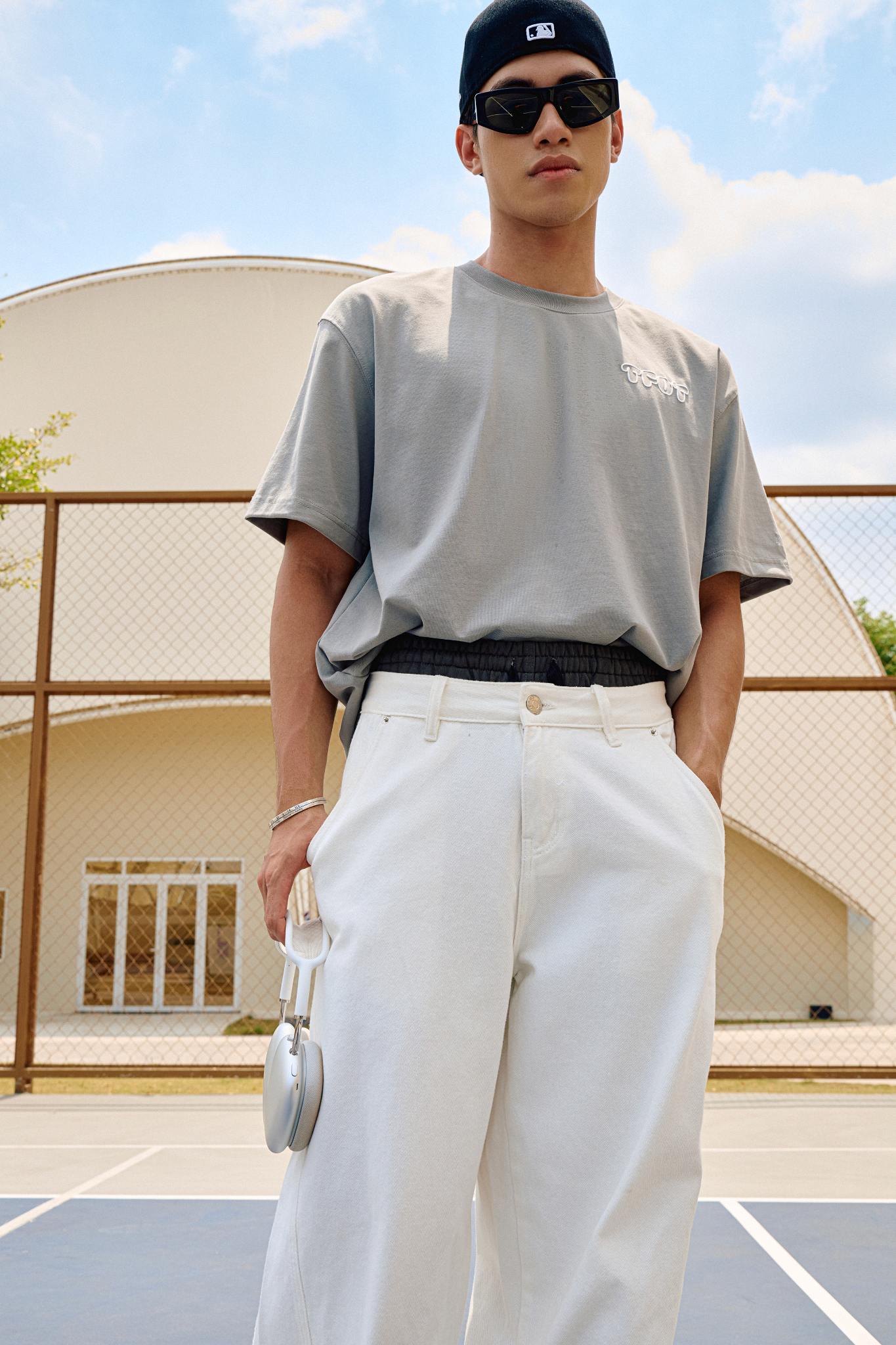 AG15 STUDIO LOOSE FIT BUBLE PRINTED LOGO T-SHIRT - LIGHT GRAY