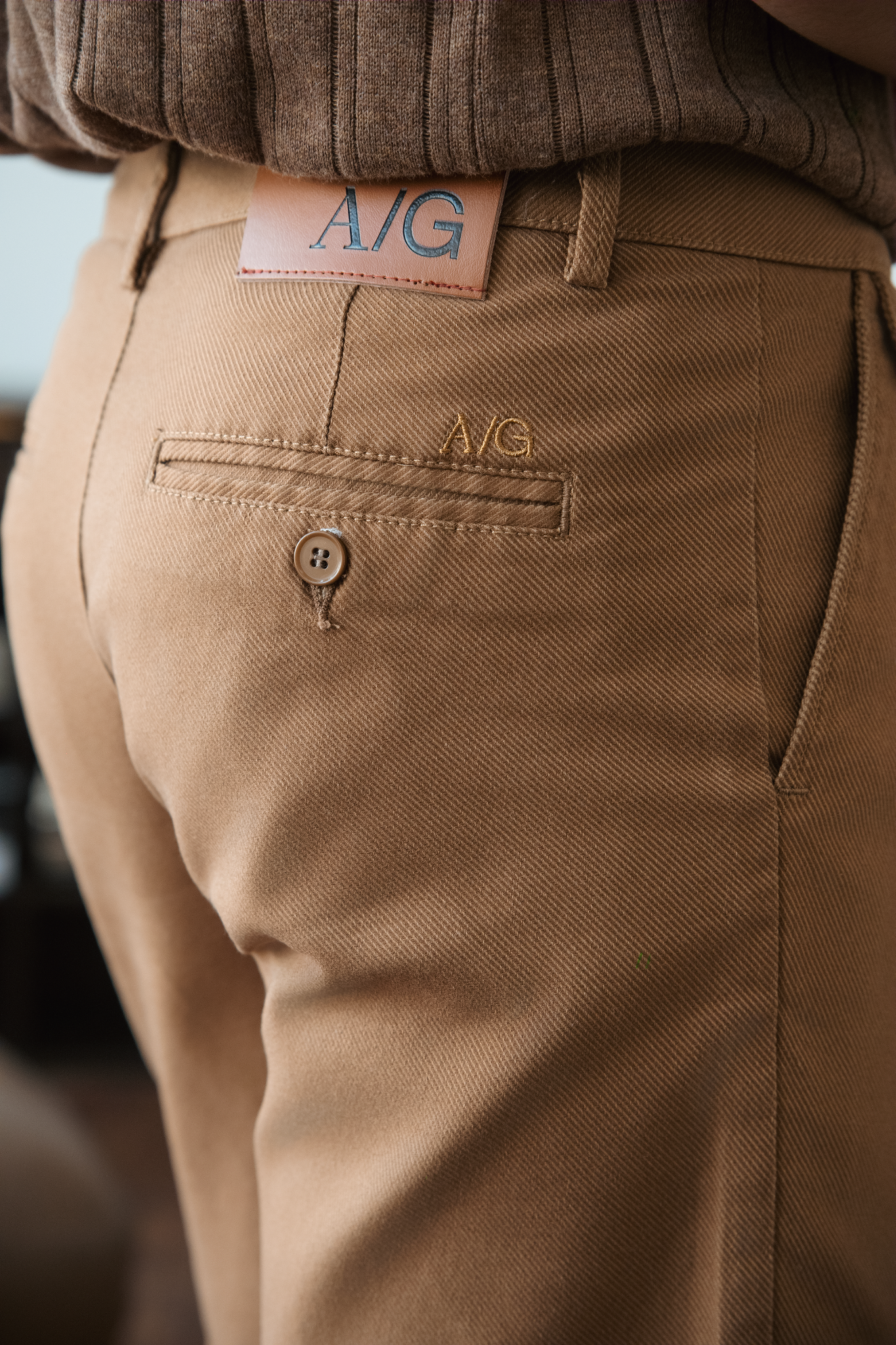 AG512 STUDIO SLIMFIT NEW PLEATED CHINO SHORT - BROWN