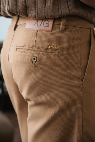 AG512 STUDIO SLIMFIT NEW PLEATED CHINO SHORT - BROWN