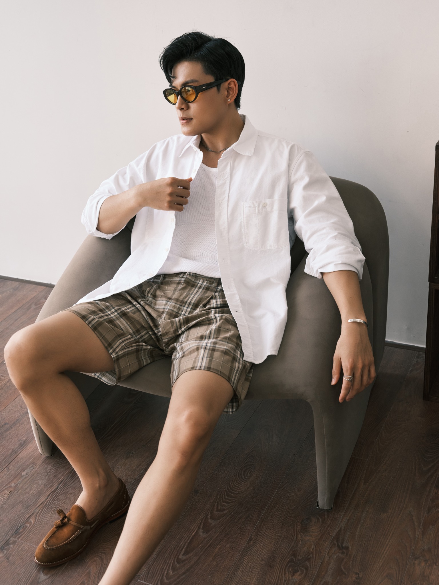 AG016 PREMIUM REGULAR FIT OXFORD SHIRT WITH POCKETS - WHITE
