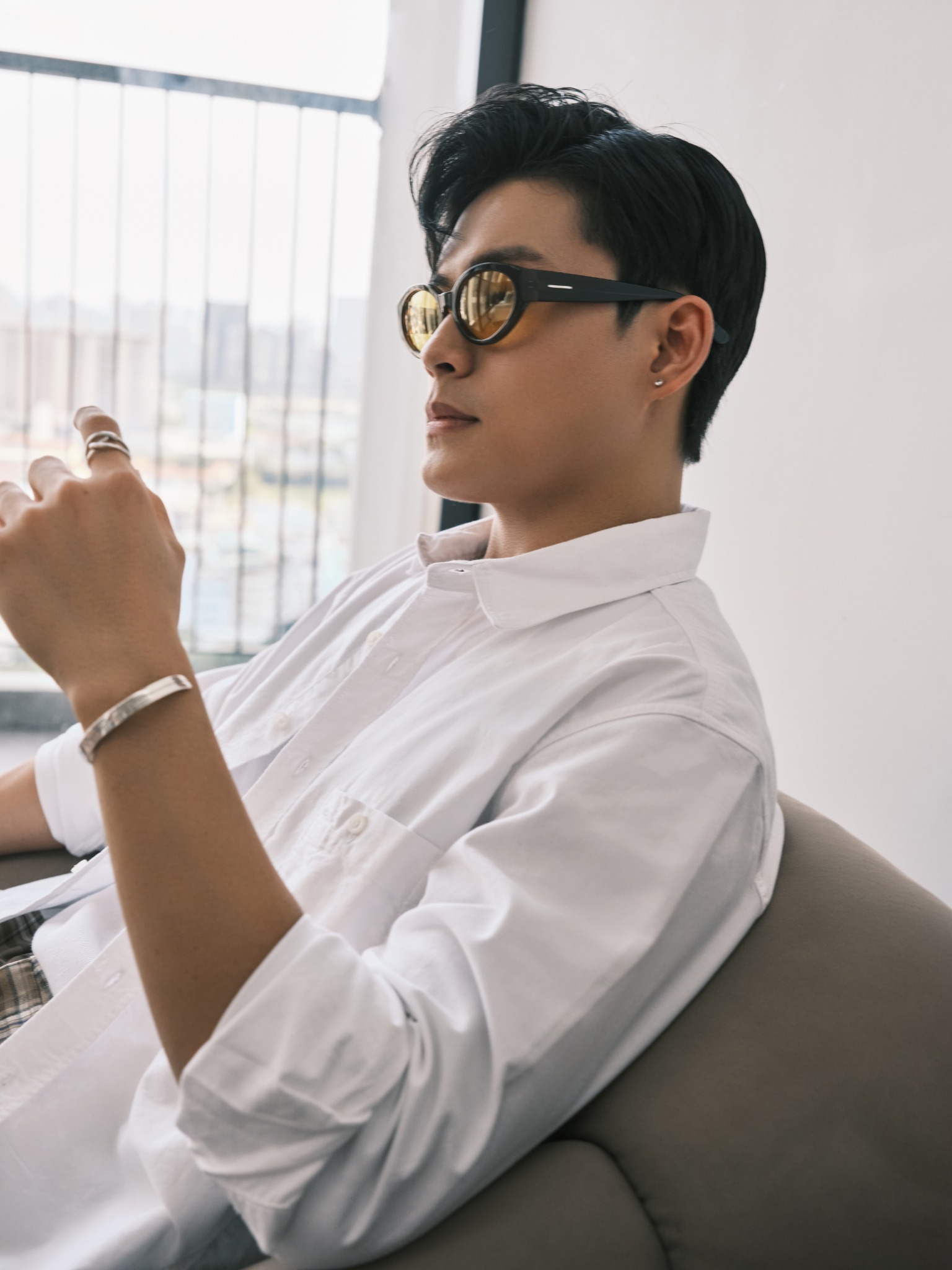 AG016 PREMIUM REGULAR FIT OXFORD SHIRT WITH POCKETS - WHITE