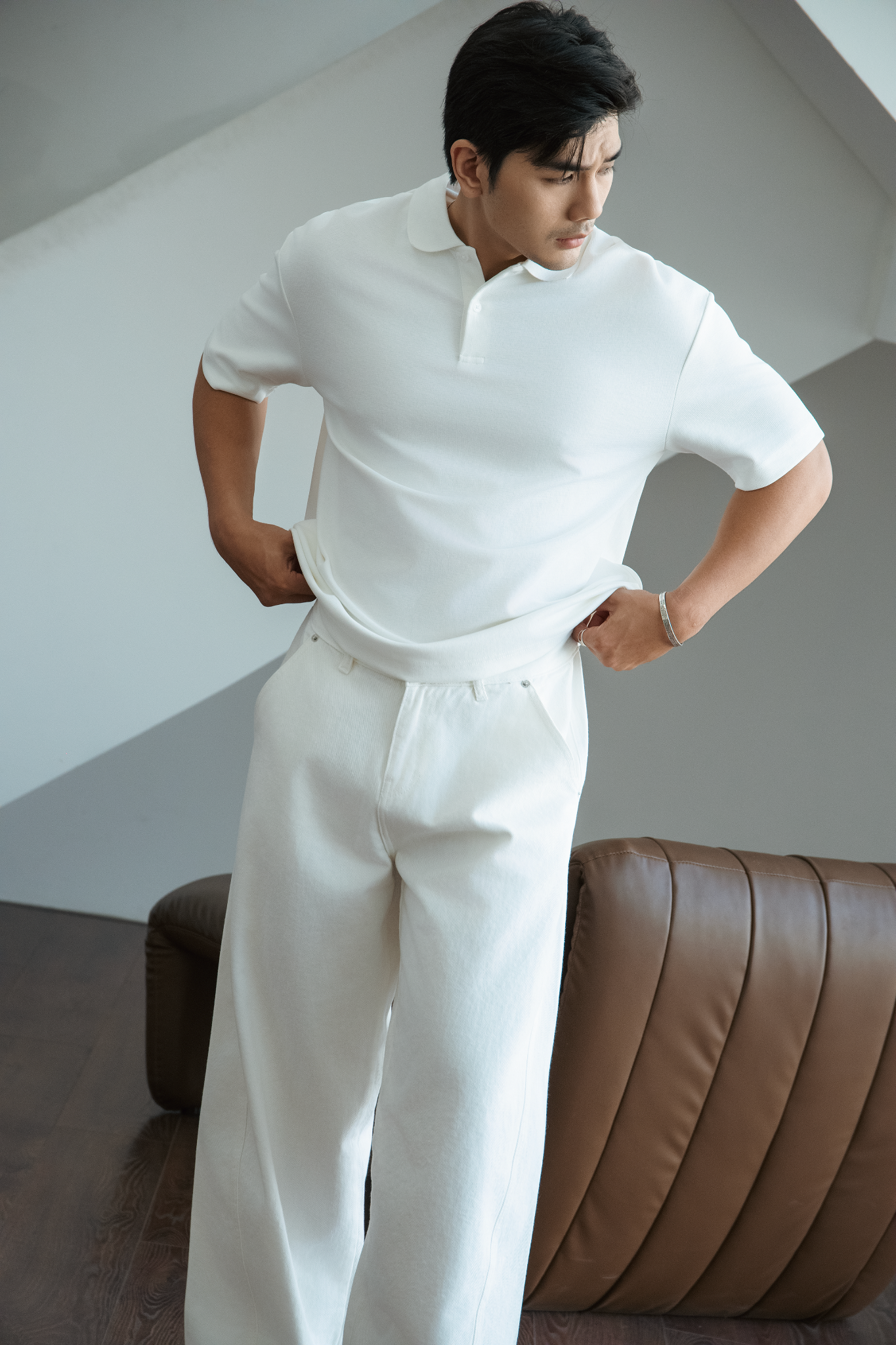 AG003 STUDIO LOOSE FIT BASIC POLO - WHITE
