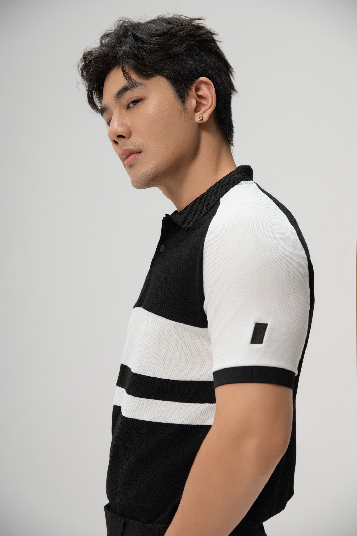 T62 FACTORY SLIMFIT WHITE DESIGN POLO - BLACK