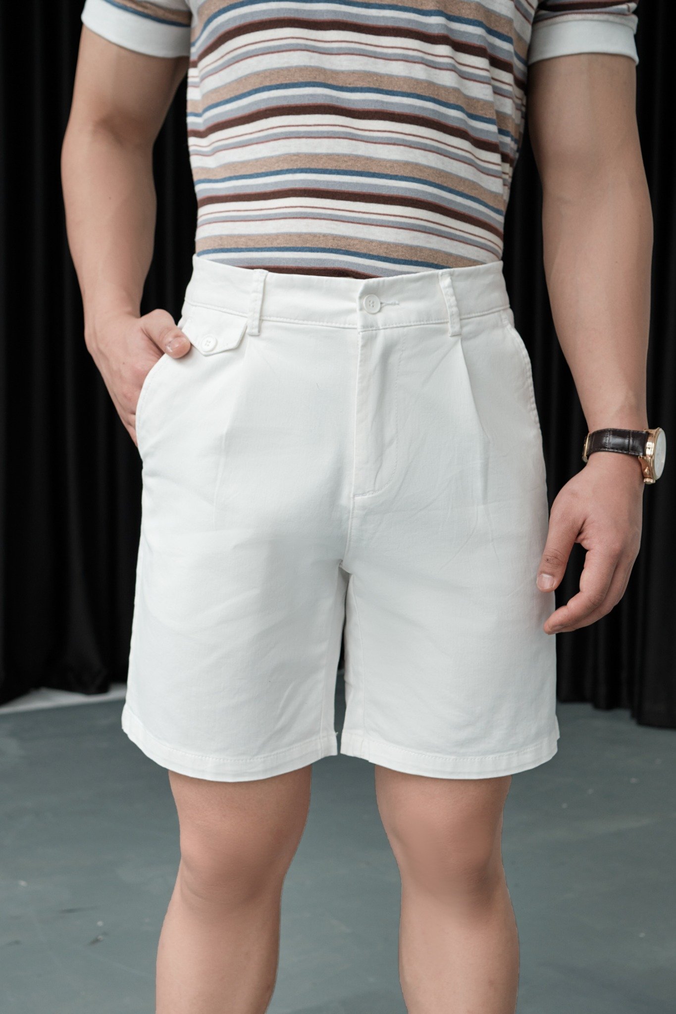 AG512 STUDIO SLIMFIT PLEATED CHINO KHAKI SHORT - WHITE
