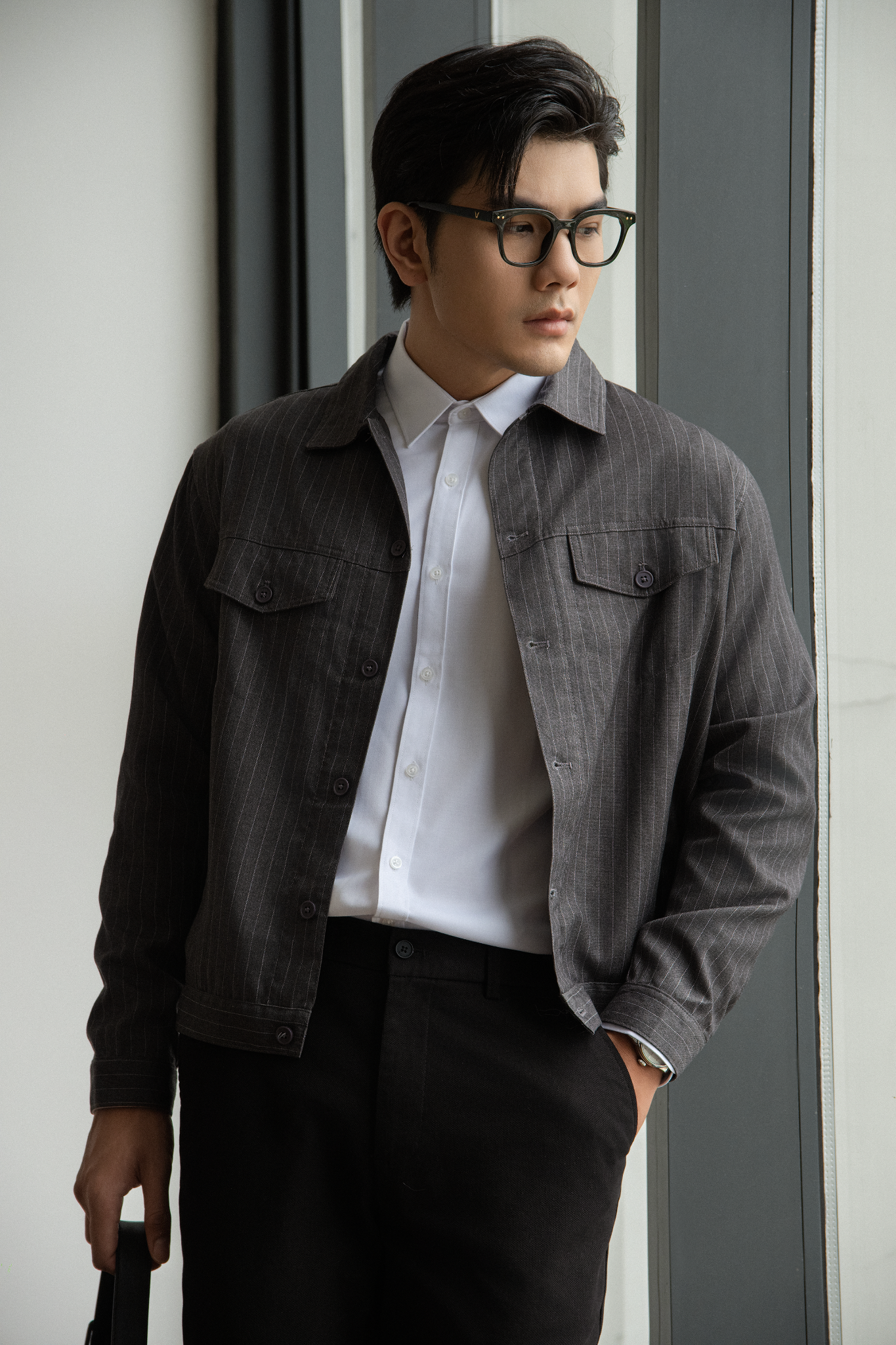 AG08 STUDIO REGULAR FIT STRIPED TWO POCKETS JACKET - LIGHT GREY