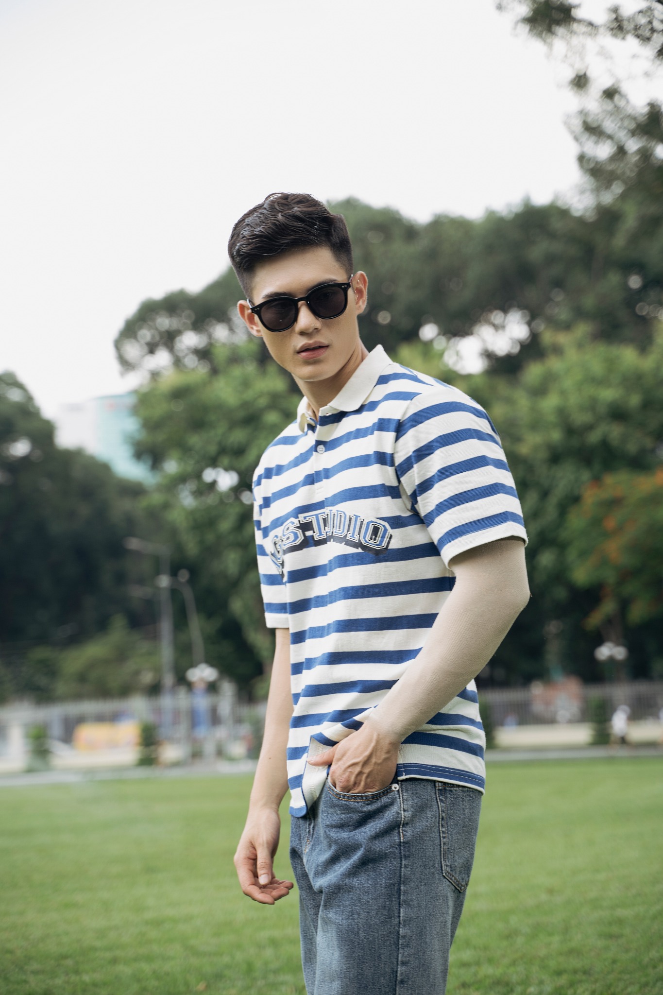 AG3300 STUDIO REGULAR FIT STRIPED POLO - BLUE