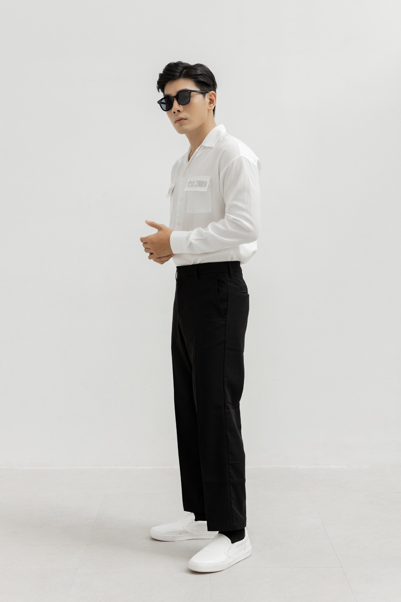 AG524 STUDIO REGULAR FIT DETAIL ON POCKET SHIRT - WHITE