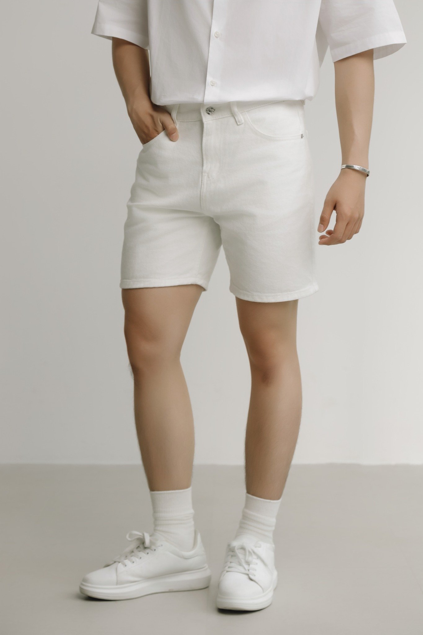 TA46 FACTORY LOOSE FIT SHORT JEANS - WHITE