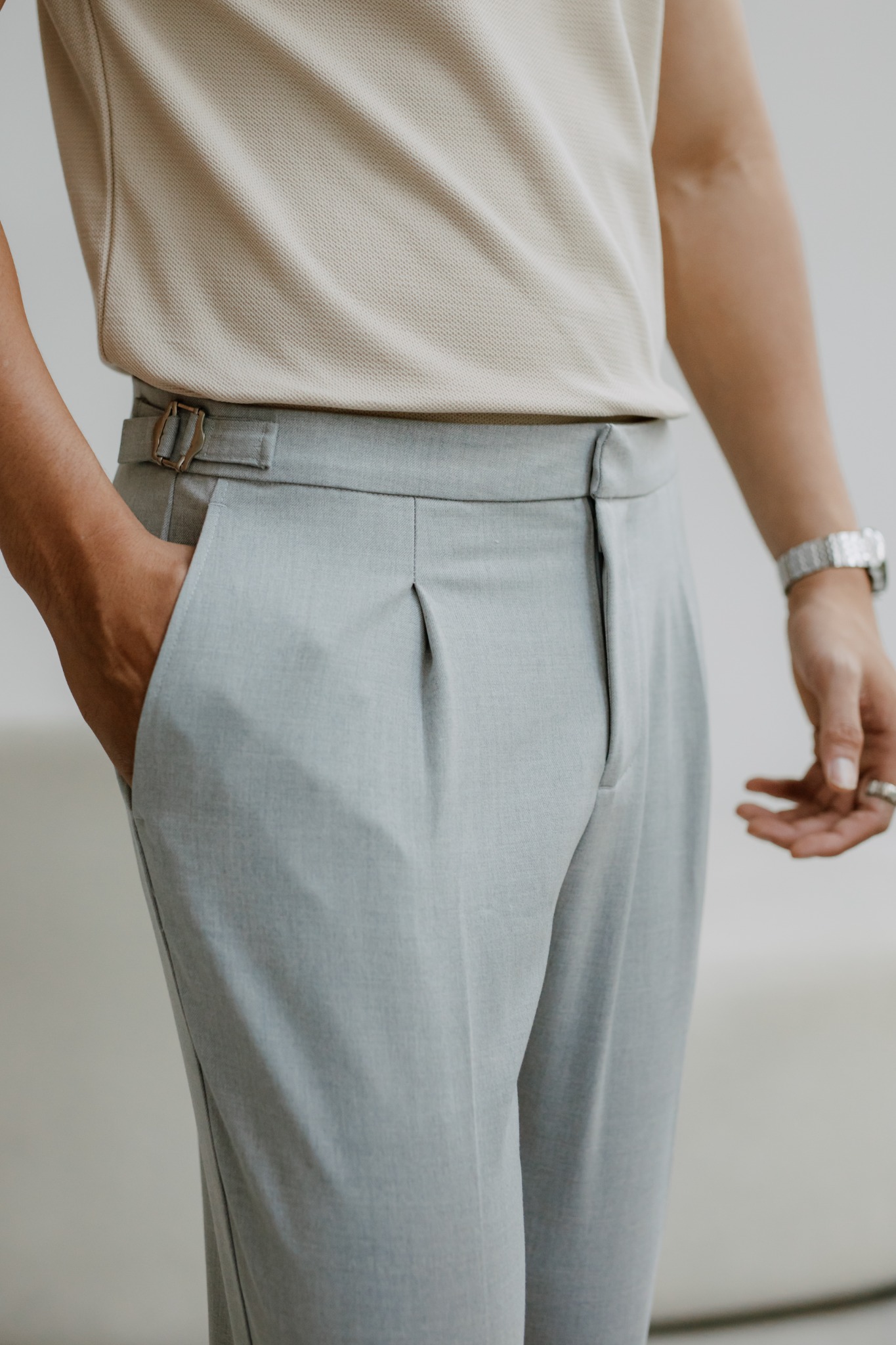 AG09 PREMIUM SLIMFIT SIDETAB TROUSERS - LIGHT GREY