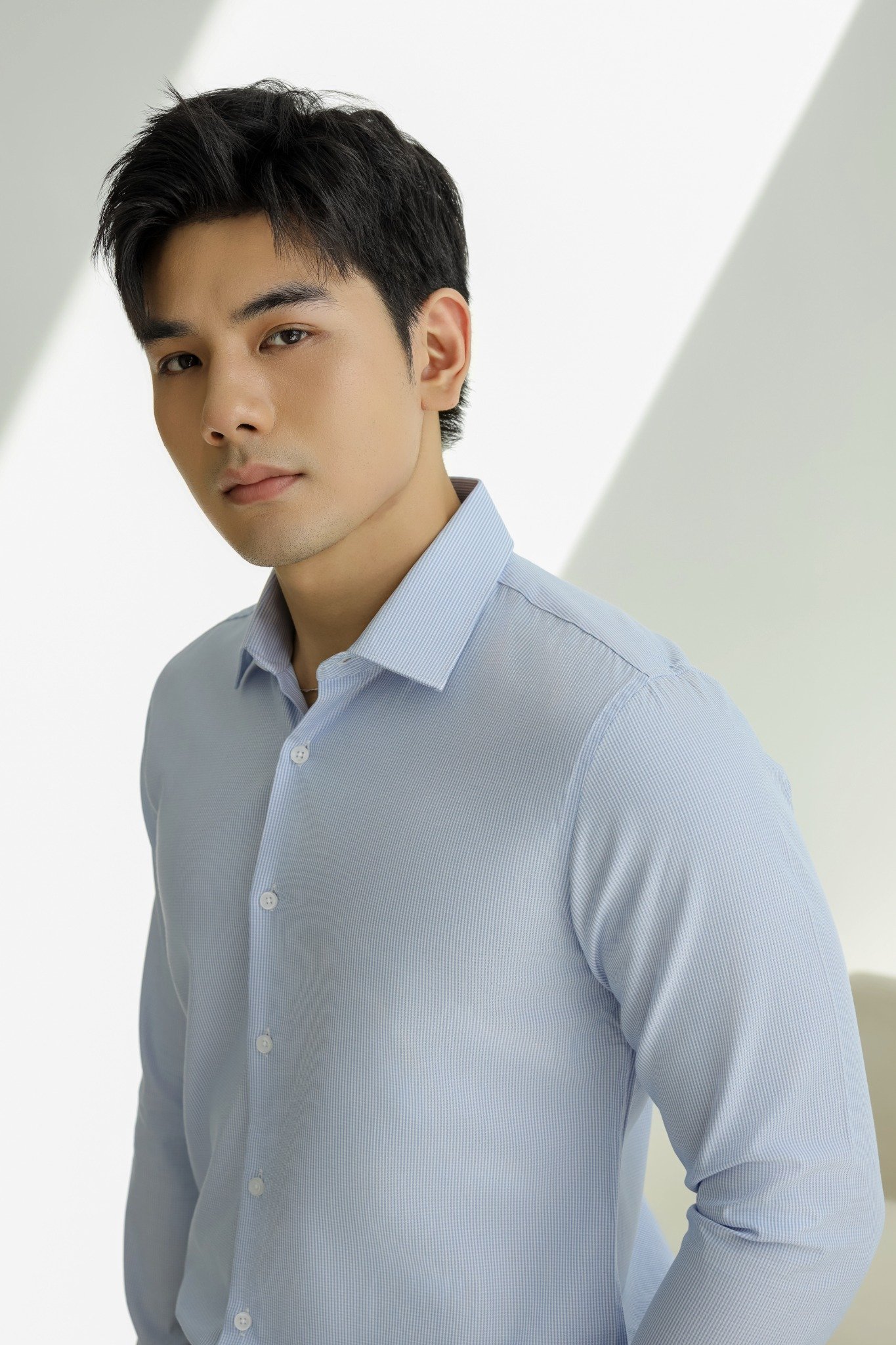 AG3P1 PREMIUM SLIMFIT TEXTURE SHIRT - LIGHT BLUE