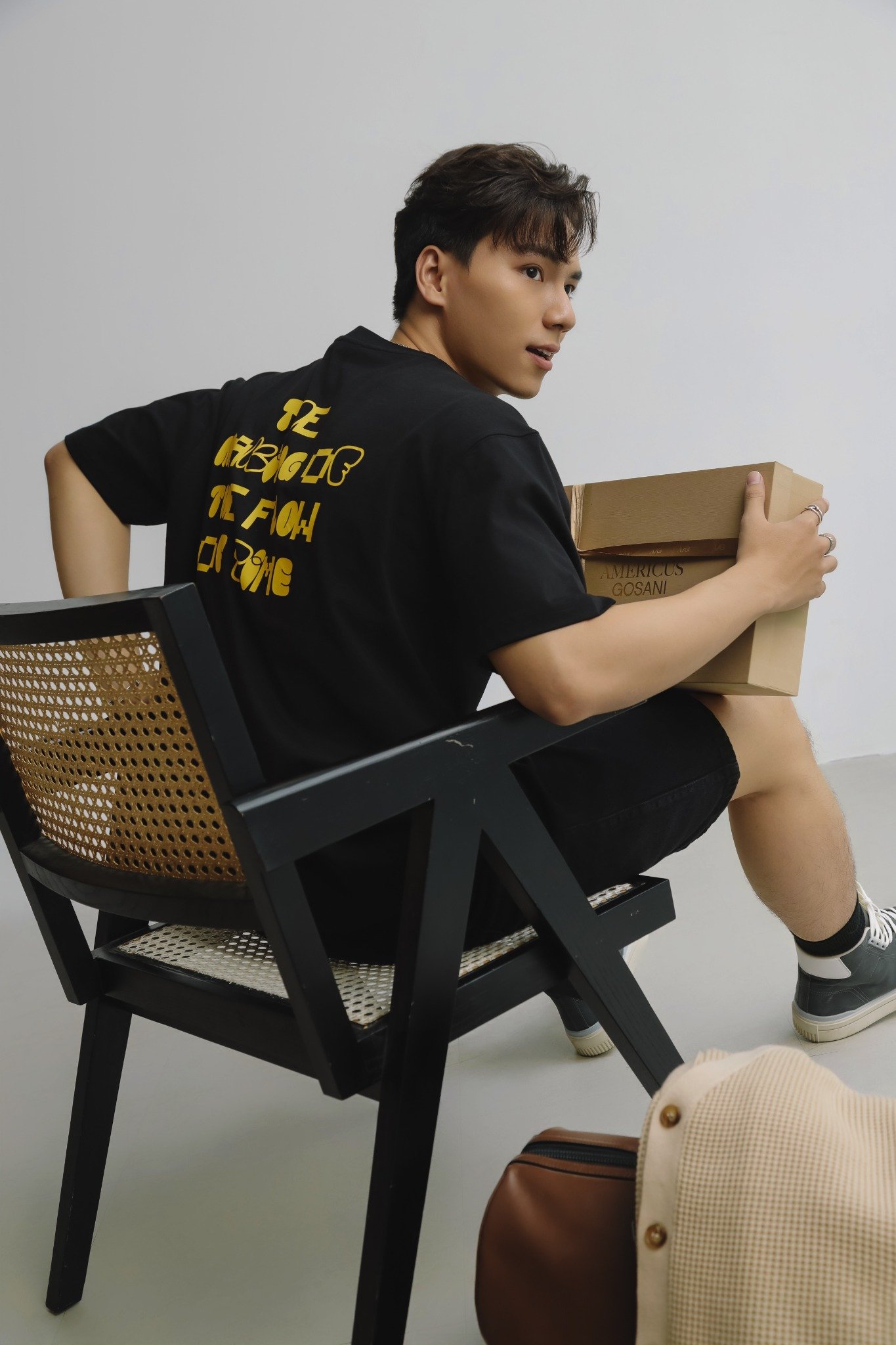 AG06 STUDIO LOOSE FIT PRINTED TFOT T-SHIRT - BLACK