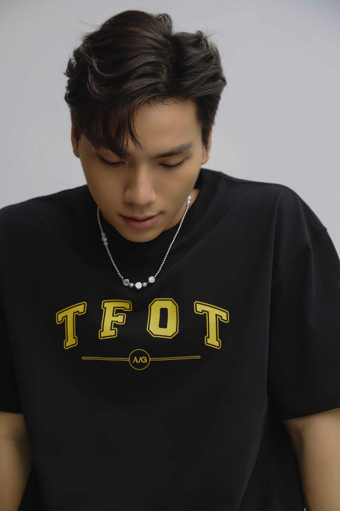 AG06 STUDIO LOOSE FIT PRINTED TFOT T-SHIRT - BLACK