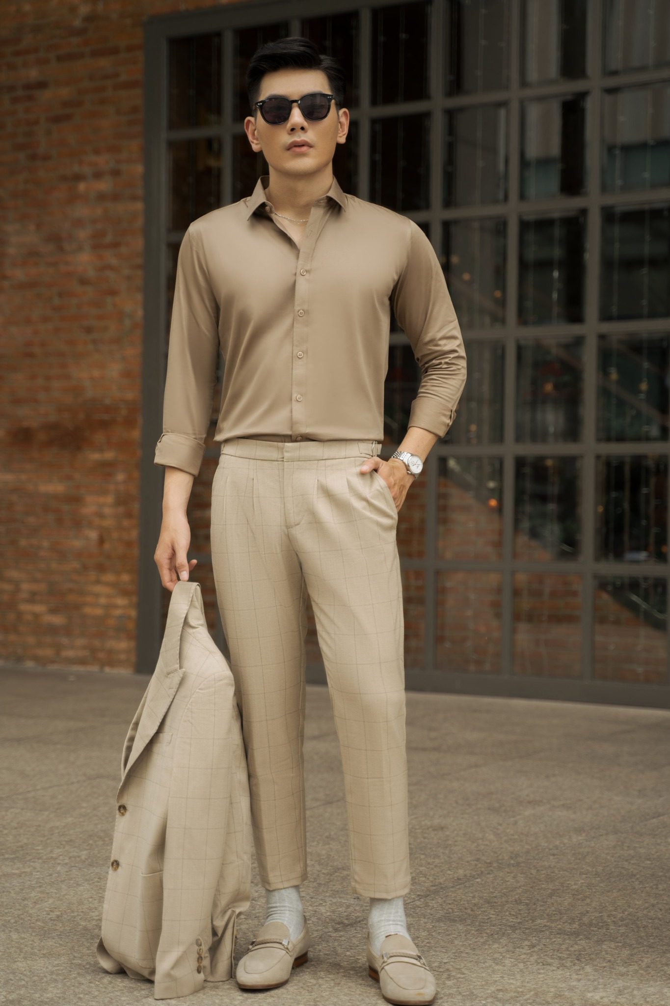 AG05 PREMIUM SLIMFIT SIDETAB TROUSERS - BROWN