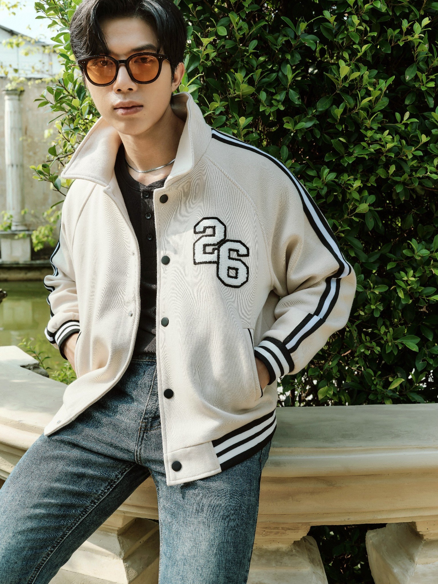 AG10 STUDIO LOOSE FIT VARSITY JACKET - OFF WHITE