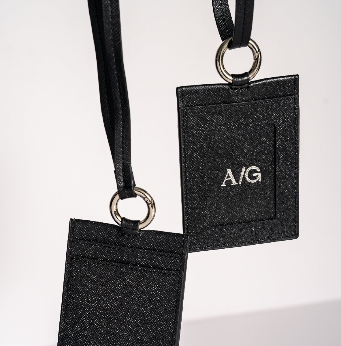 A/G DESIGN ID CARD HOLDER WITH NECK STRAP