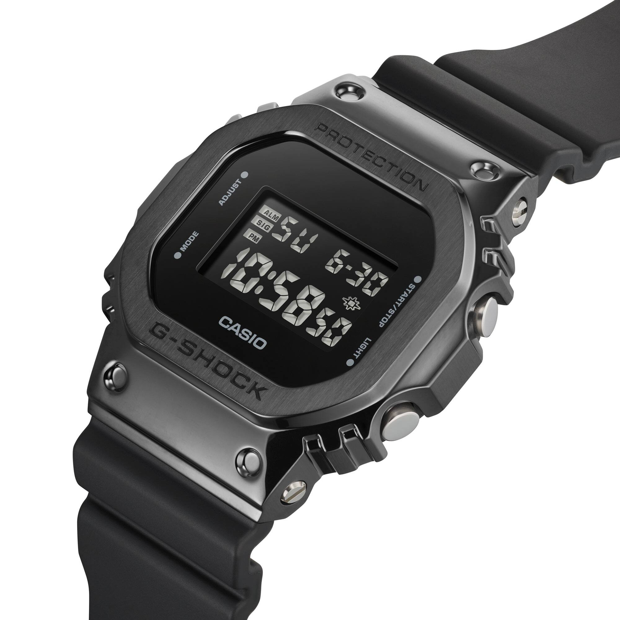 Đồng Hồ Casio G-SHOCK GM-5600UB-1DR Chính Hãng