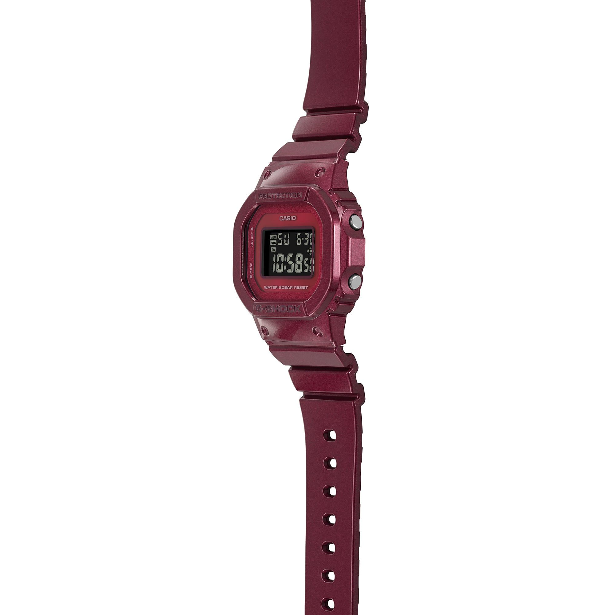 Đồng hồ Casio G-Shock GMD-S5600RB-4DR Chính Hãng